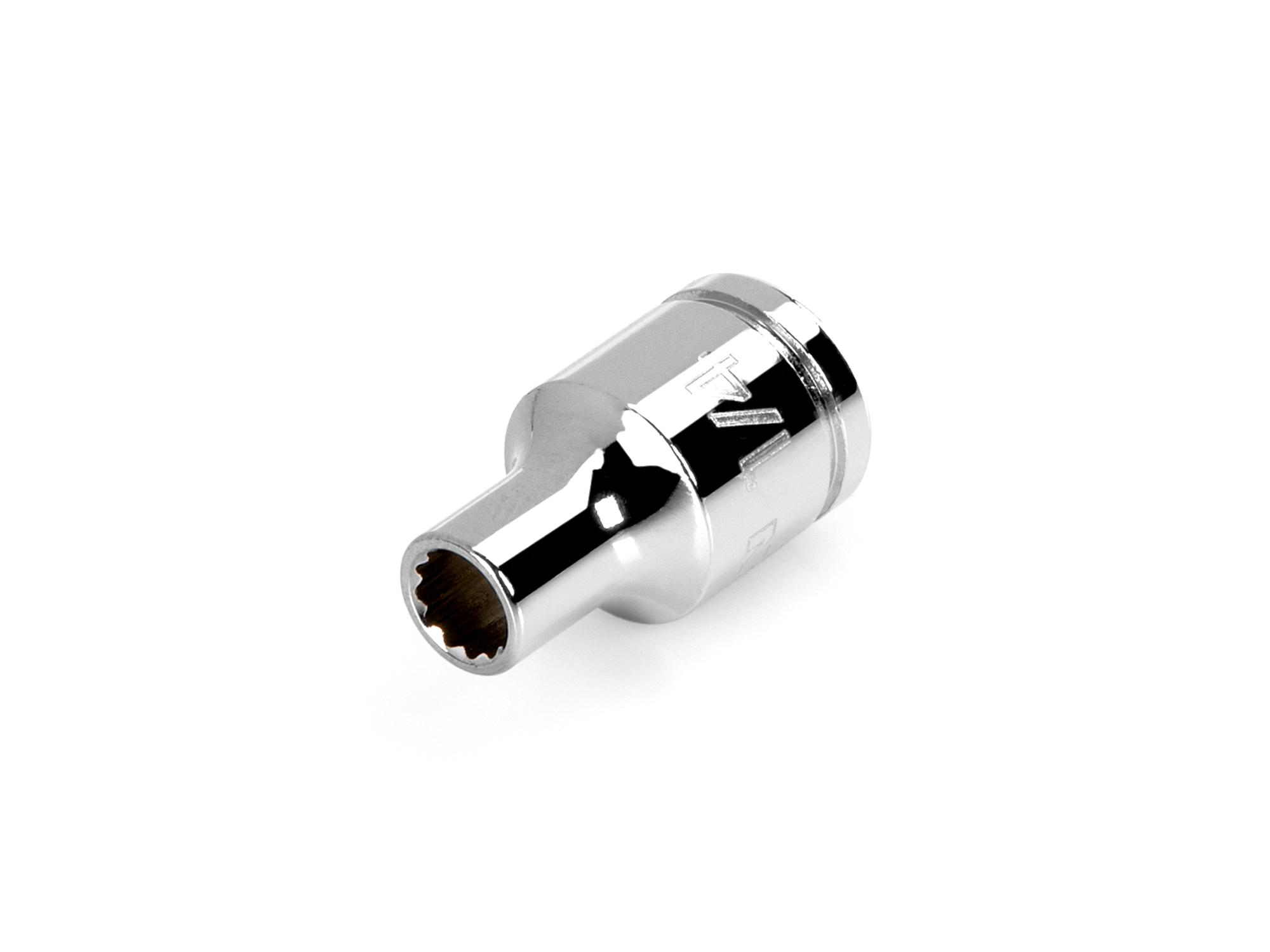 Front-right angle view of Tekton hand drive 12-point socket. Item #SHD12206