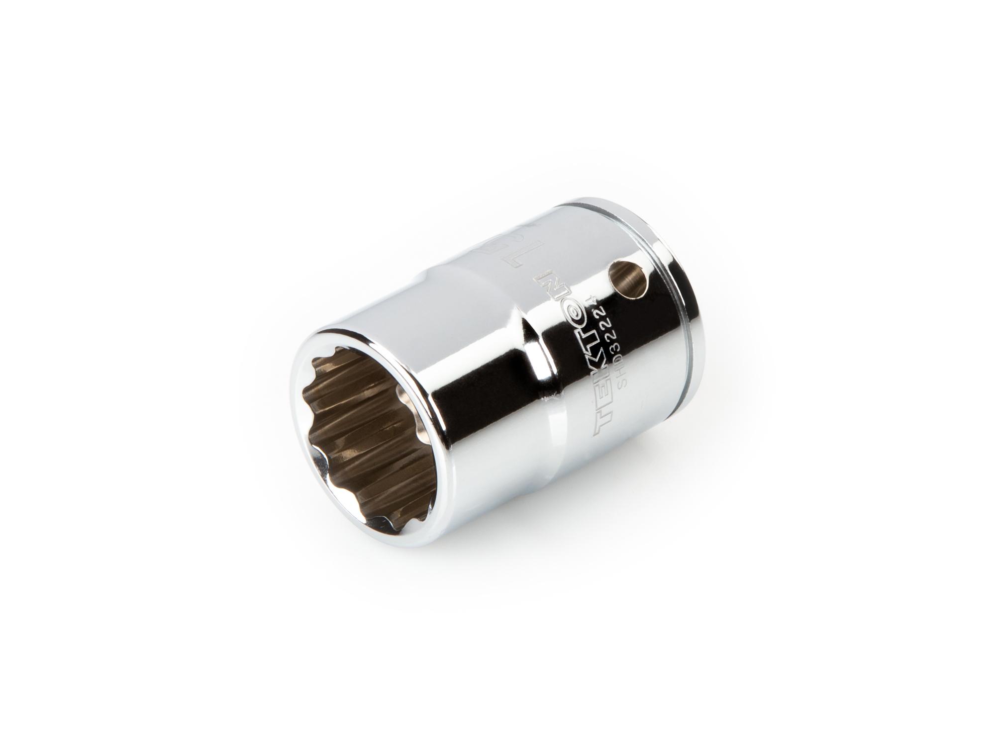 Front-right angle view of Tekton hand drive 12-point socket. Item #SHD32224