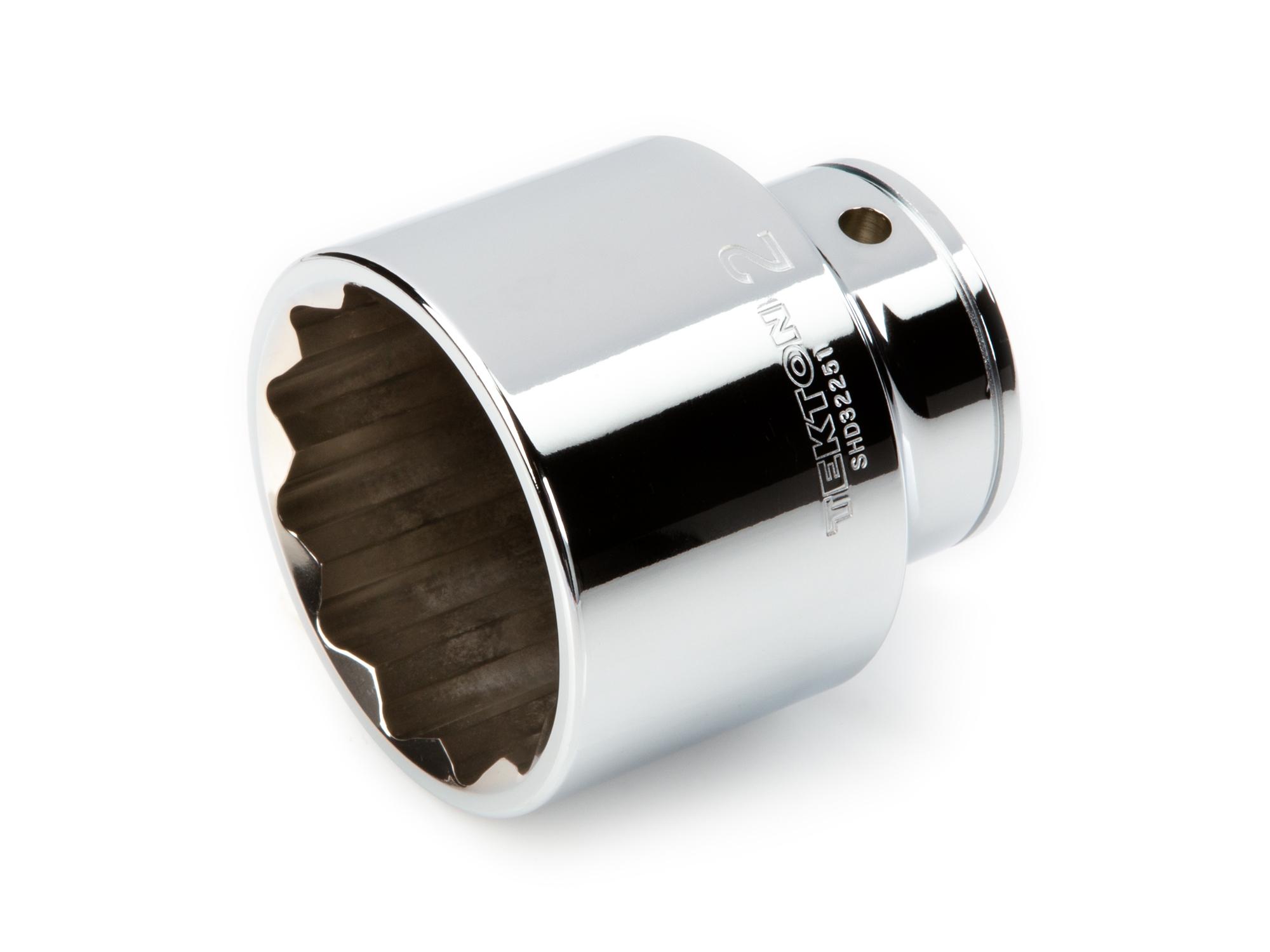 Front-right angle view of Tekton hand drive 12-point socket. Item #SHD32251