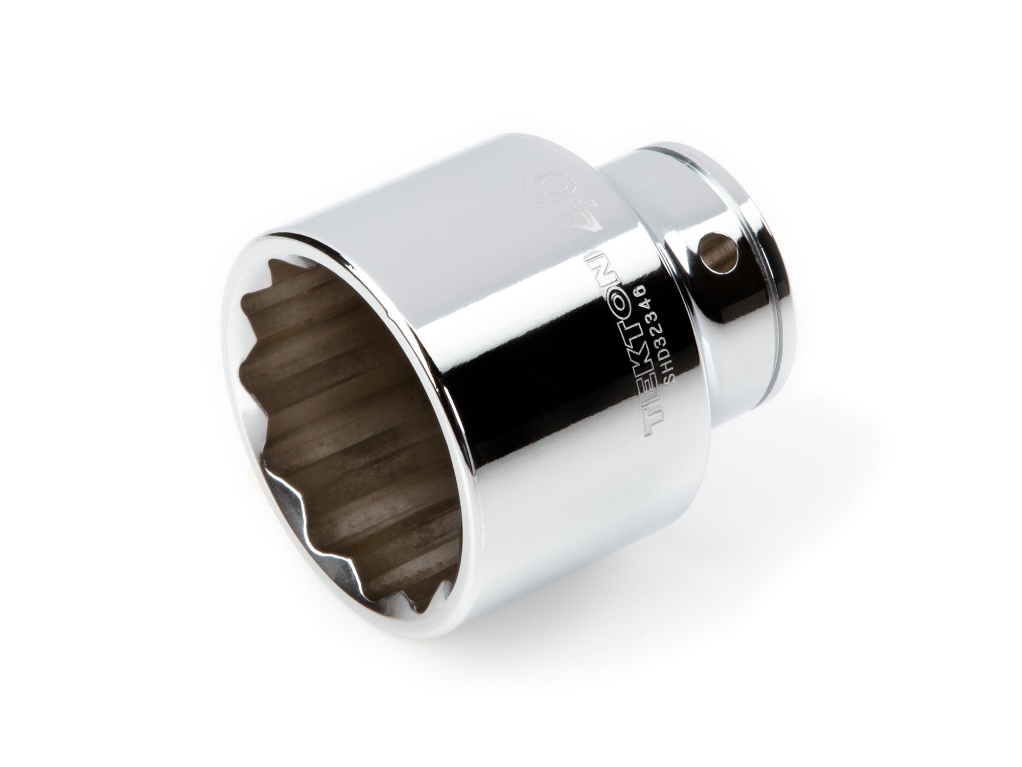 Front-right angle view of Tekton hand drive 12-point socket. Item #SHD32346