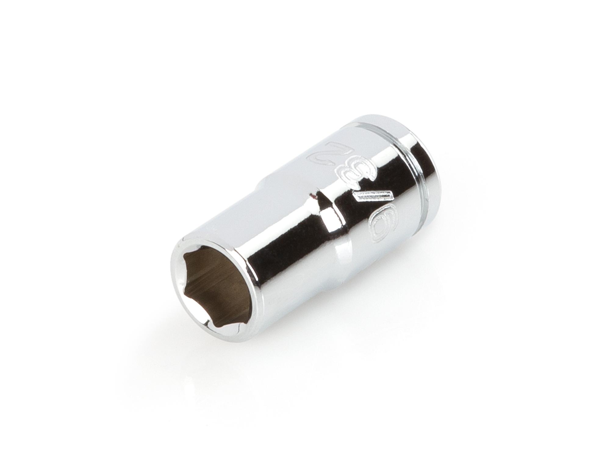 Front-right angle view of Tekton hand drive 6-point socket. Item #SHD02007