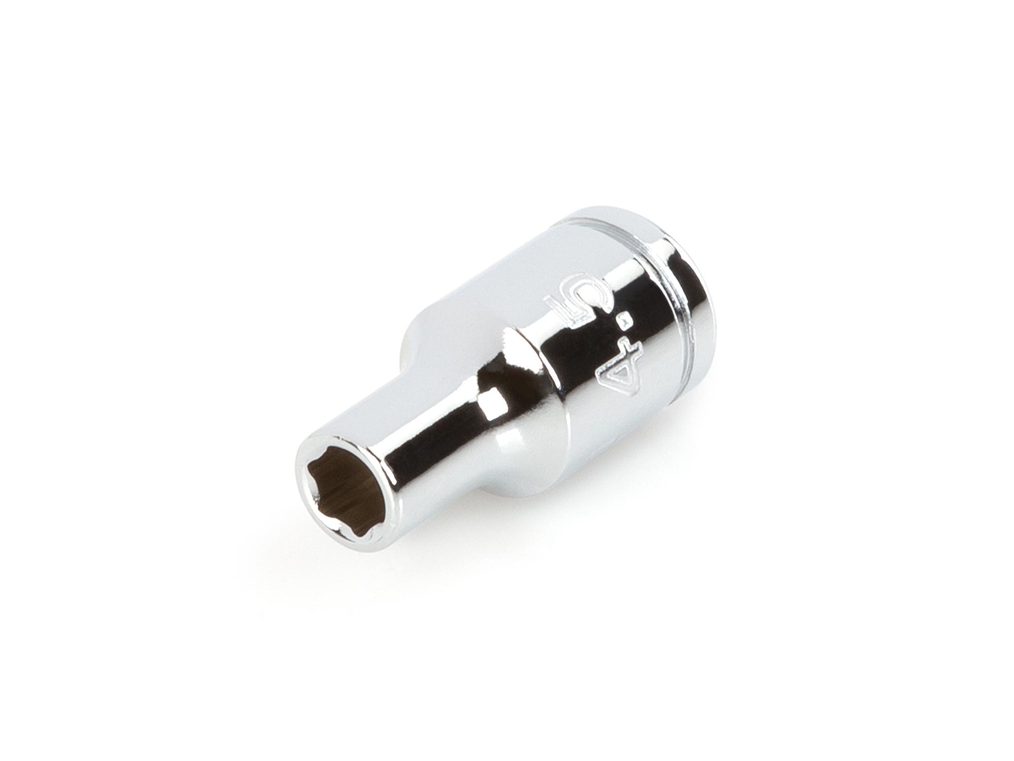 Front-right angle view of Tekton hand drive 6-point socket. Item #SHD02103