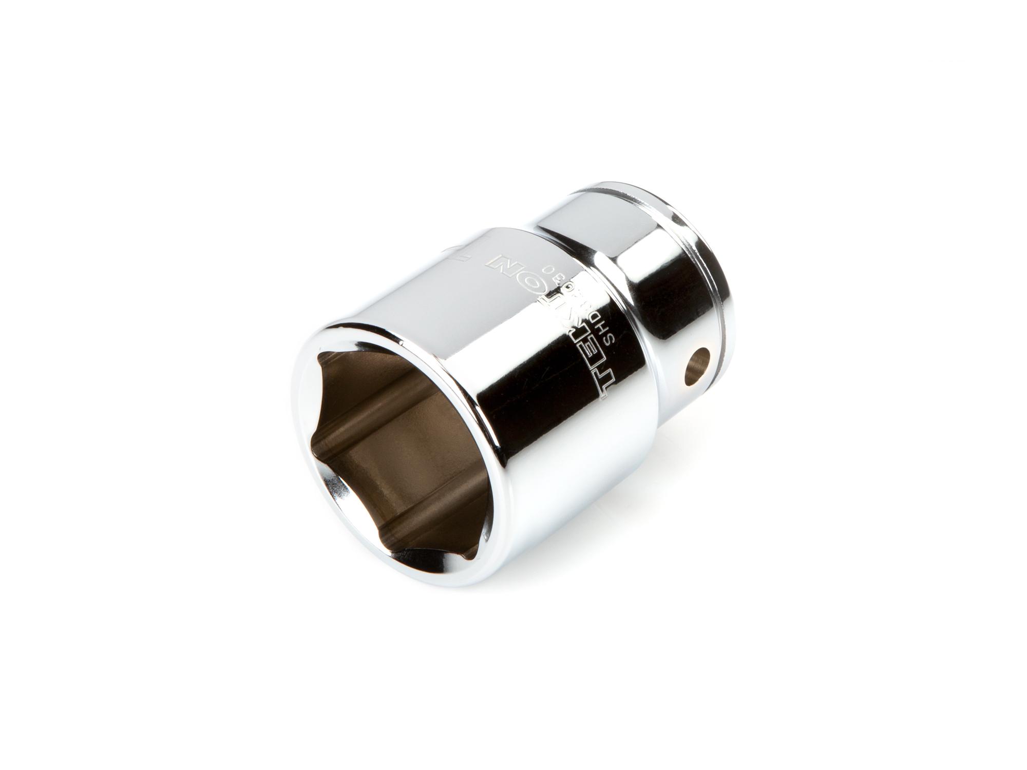 Front-right angle view of Tekton hand drive 6-point socket. Item #SHD32030