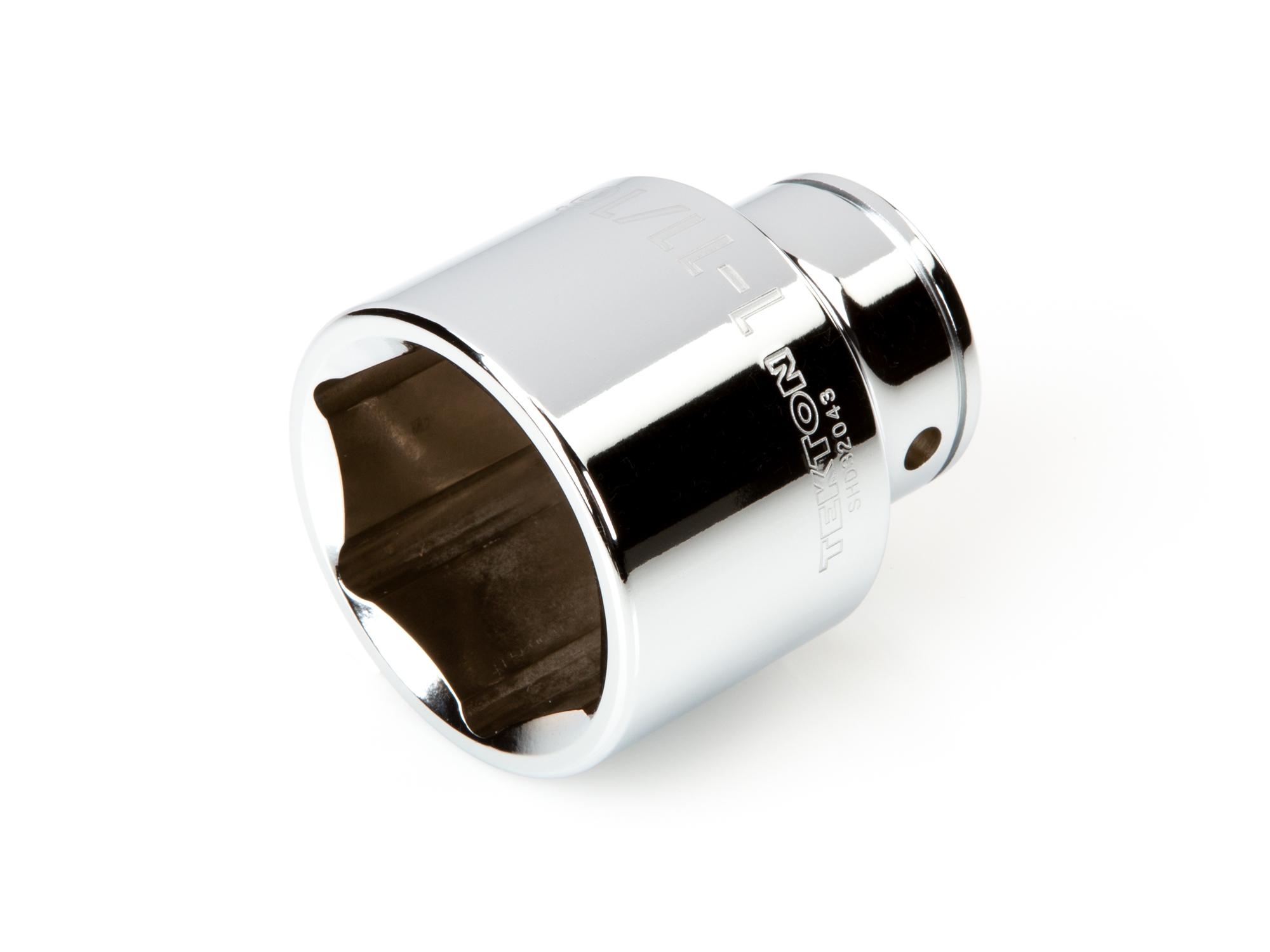 Front-right angle view of Tekton hand drive 6-point socket. Item #SHD32043