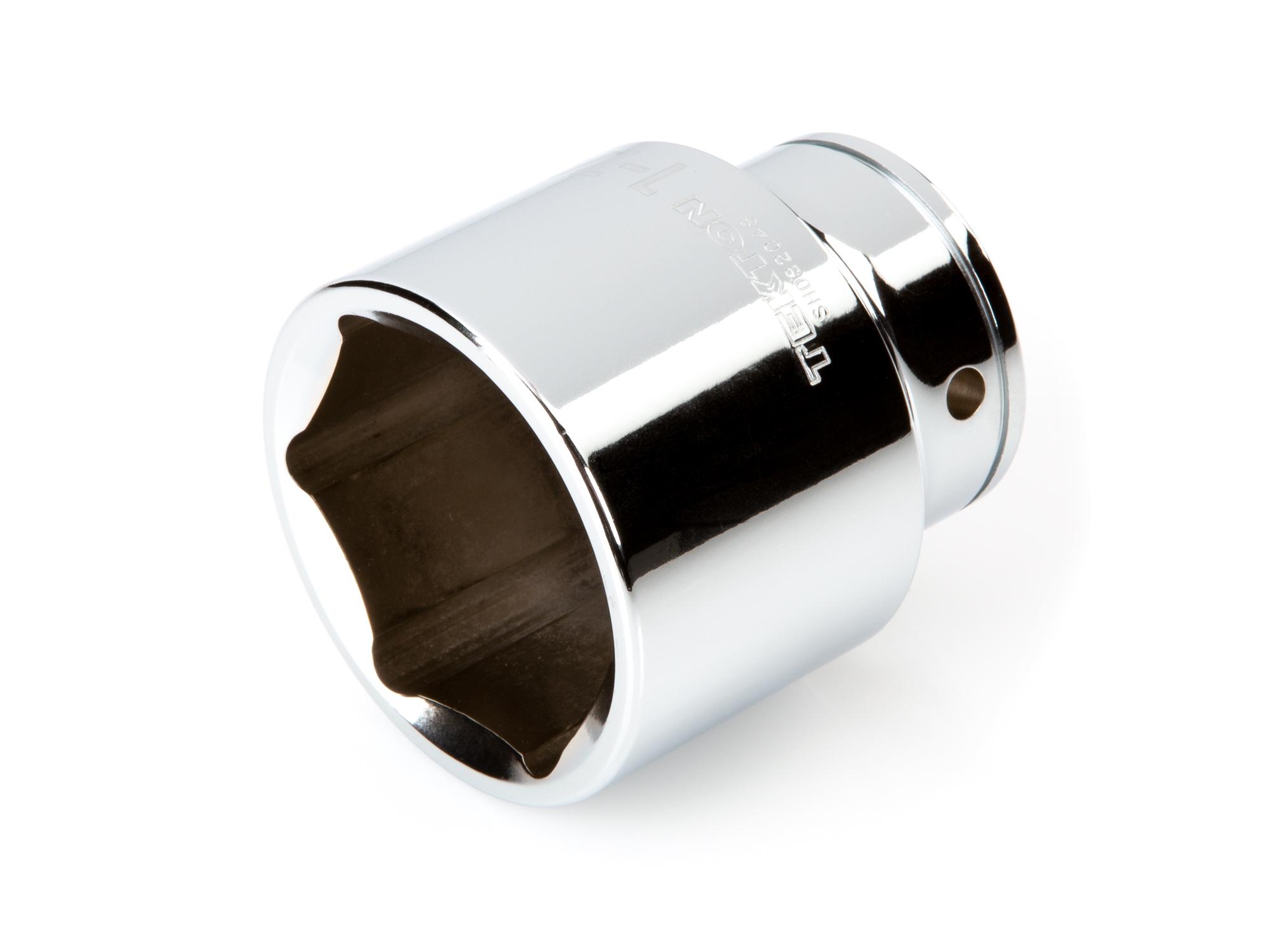 Front-right angle view of Tekton hand drive 6-point socket. Item #SHD32048