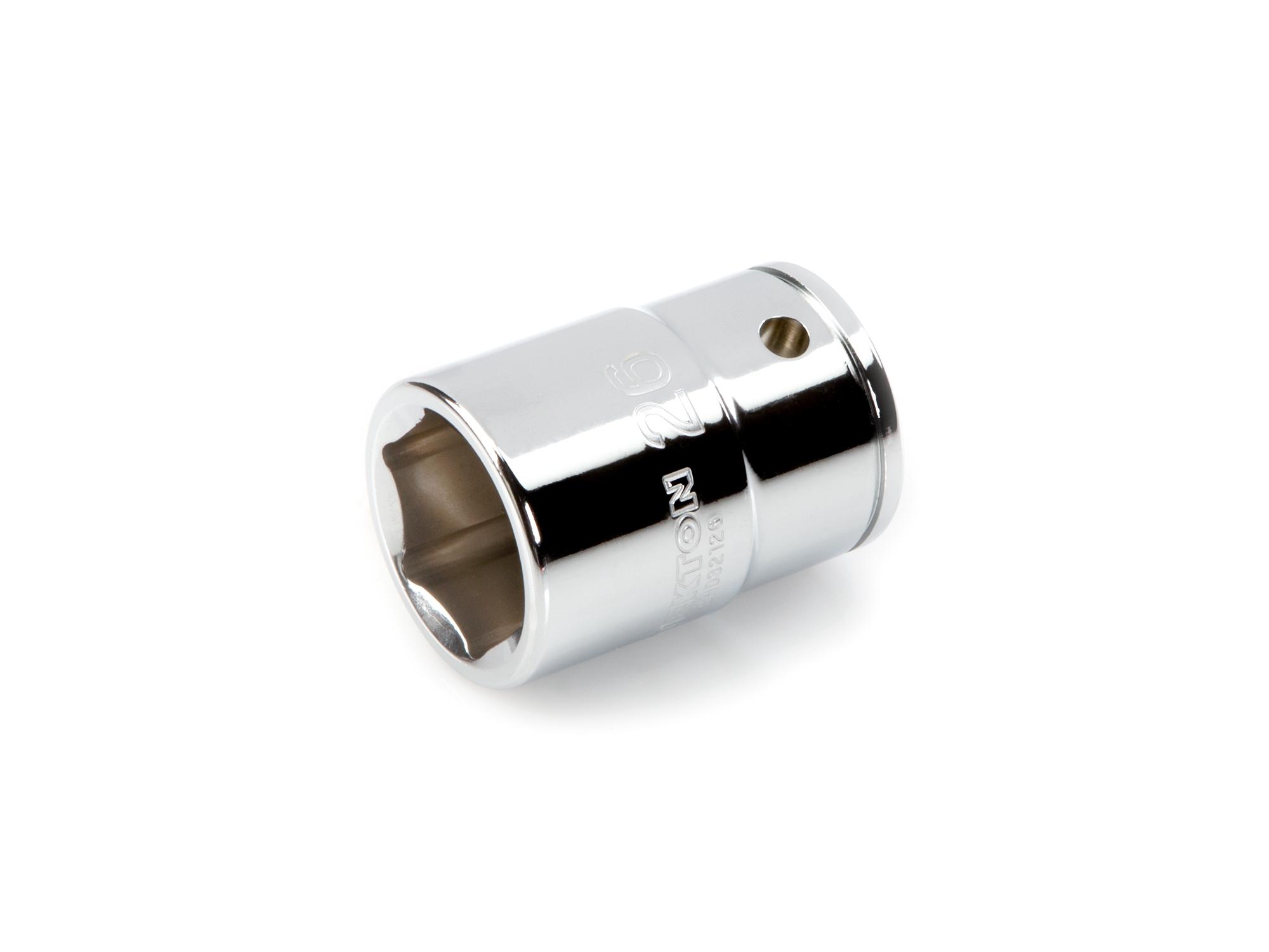 Front-right angle view of Tekton hand drive 6-point socket. Item #SHD32126