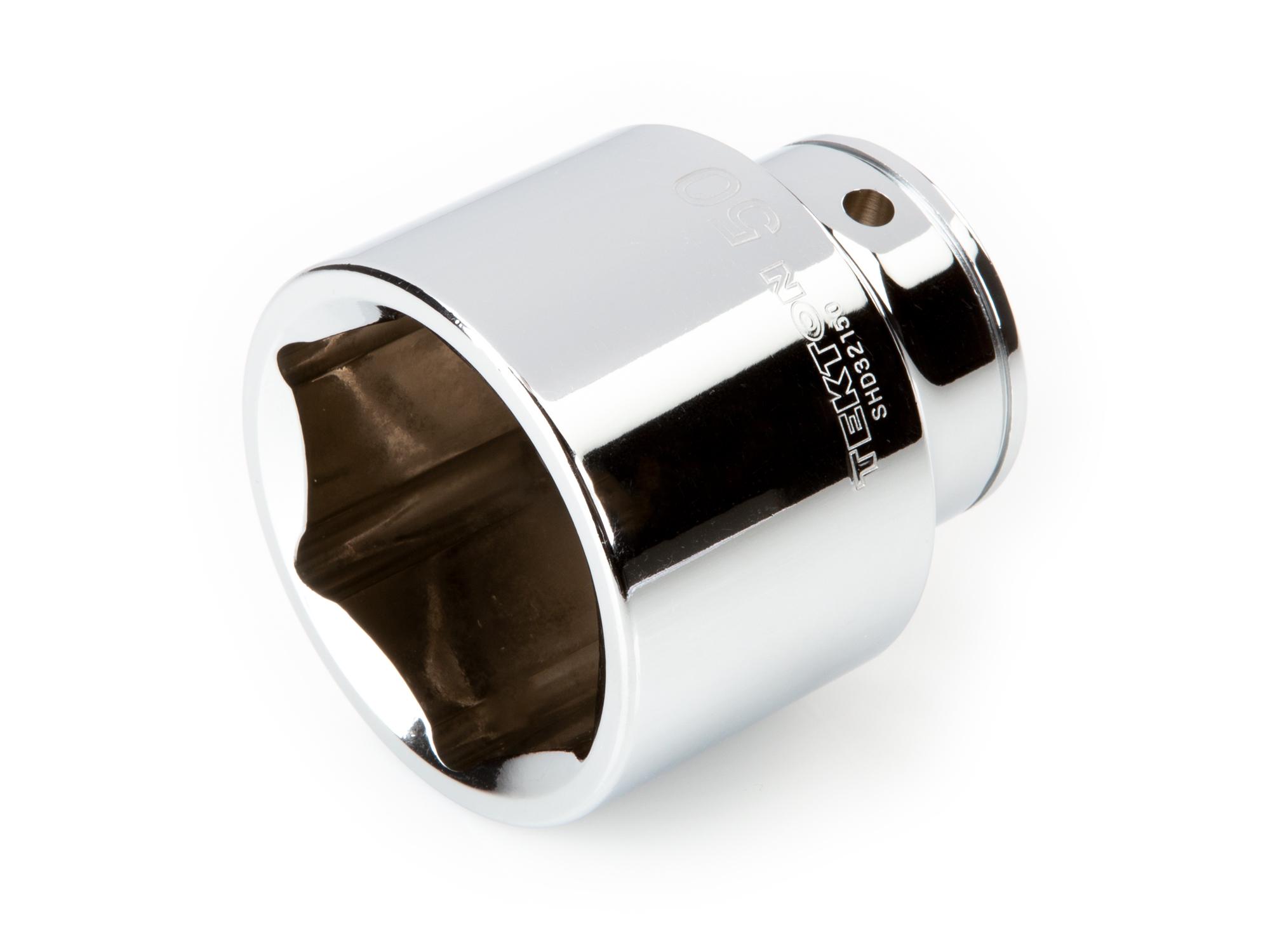 Front-right angle view of Tekton hand drive 6-point socket. Item #SHD32150