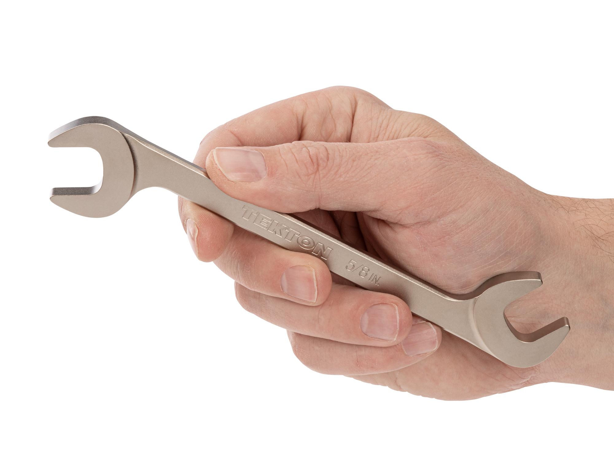 Person holding Tekton angle head wrench. Item #WAE83216