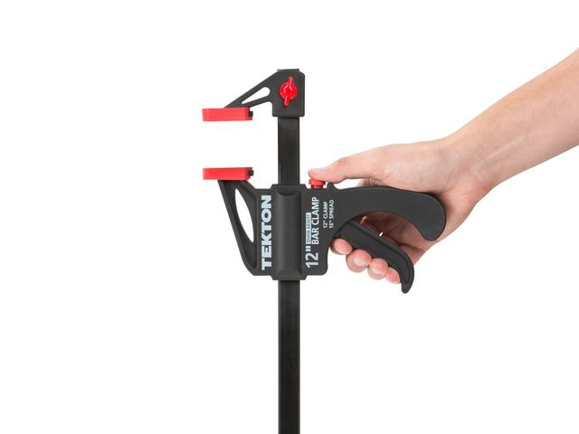 12 Inch Ratchet Bar Clamp / 18 Inch Spreader | TEKTON | 39182