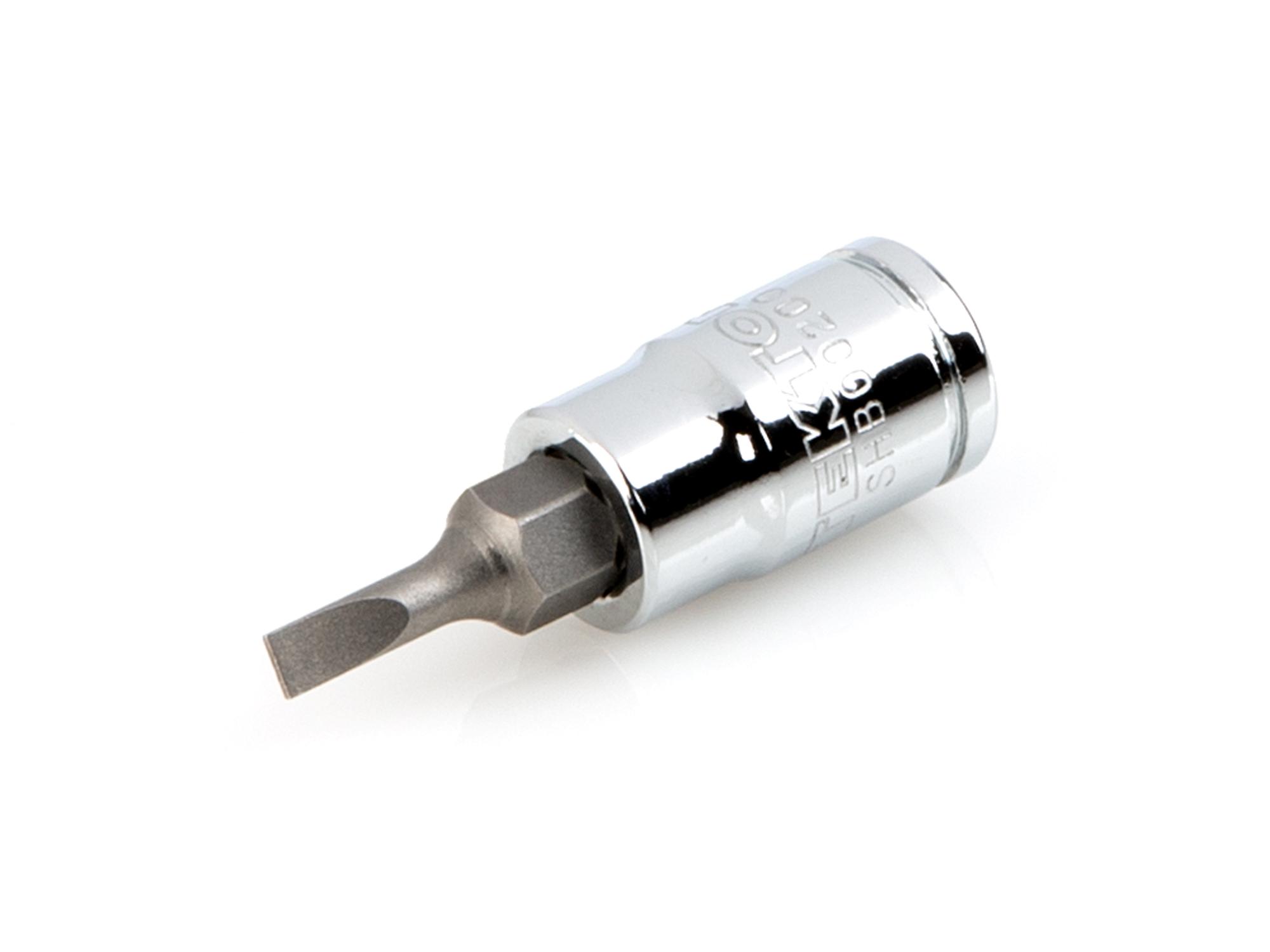 Front-right angle view of Tekton hand drive bit socket. Item #SHB00200