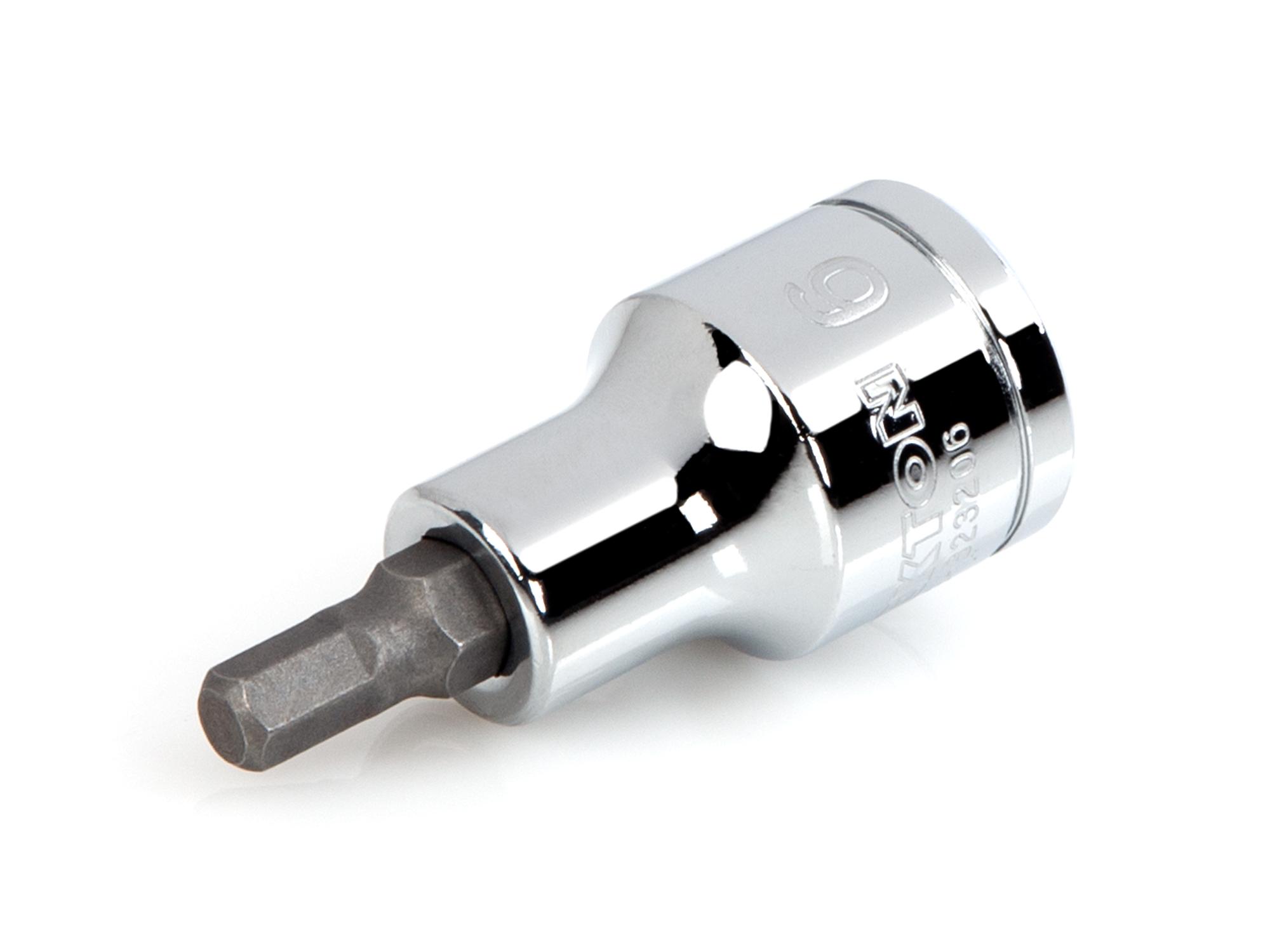 Front-right angle view of Tekton hand drive bit socket. Item #SHB23206