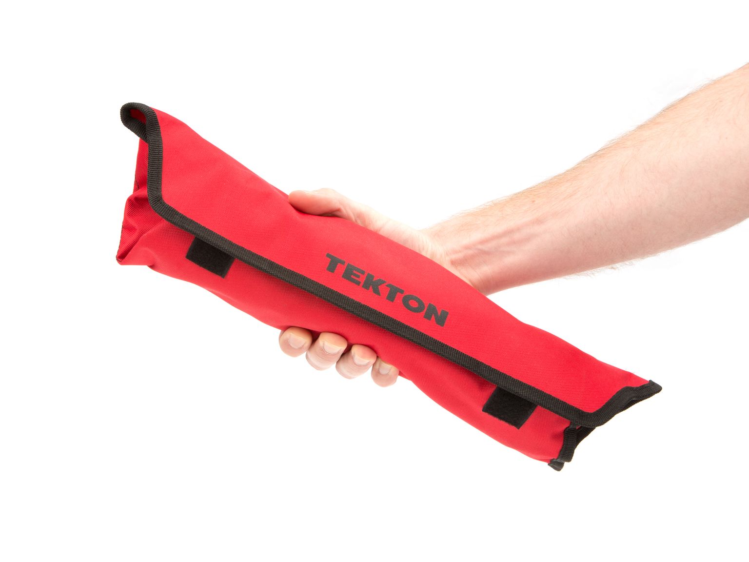Person holding Tekton pouch box end wrench set. Item #WBE94302