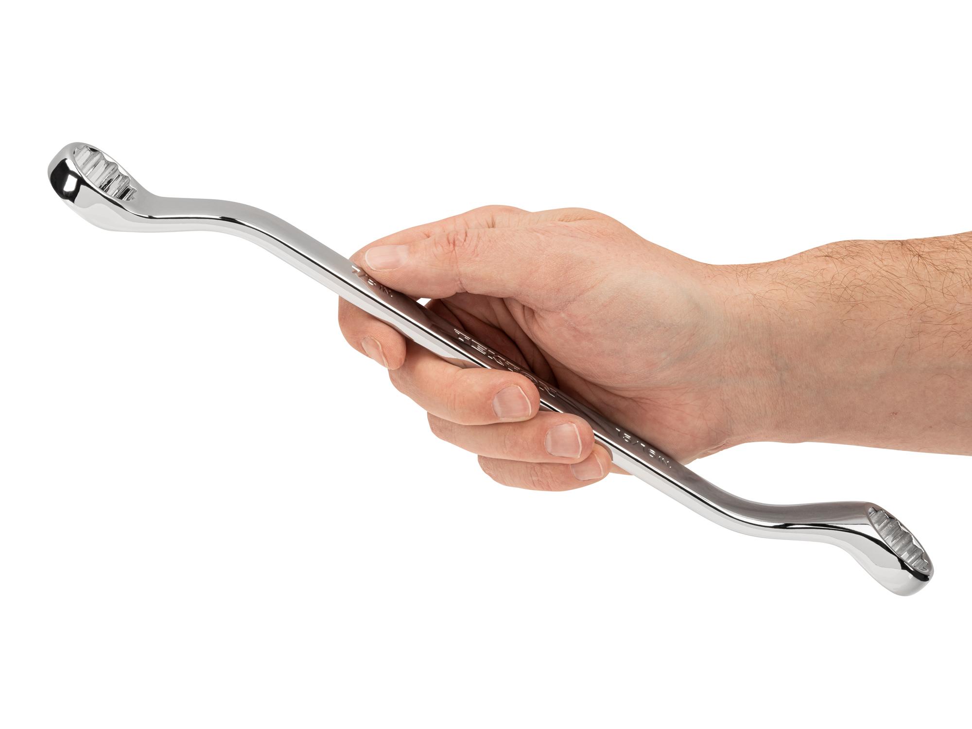 Person holding Tekton box end wrench. Item #WBE23322