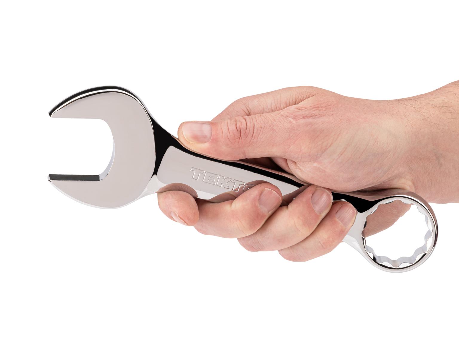 Person holding Tekton combination wrench. Item #18060