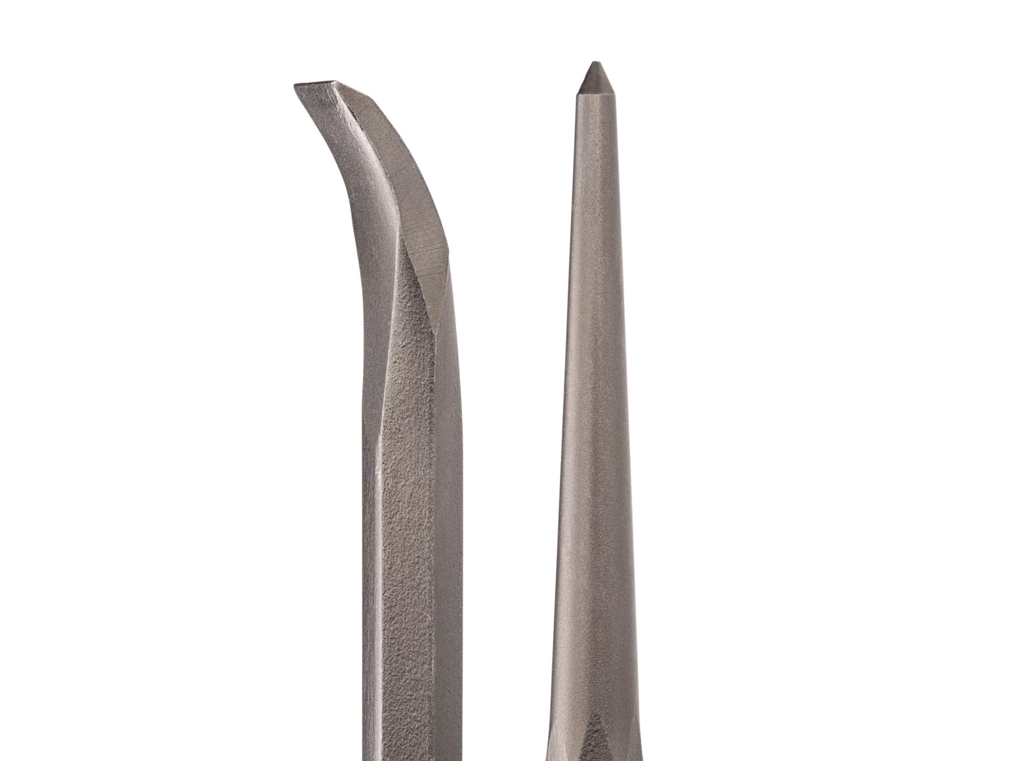 Closeup view of Tekton 16 inch full-size pry bar. Item #LHX37116