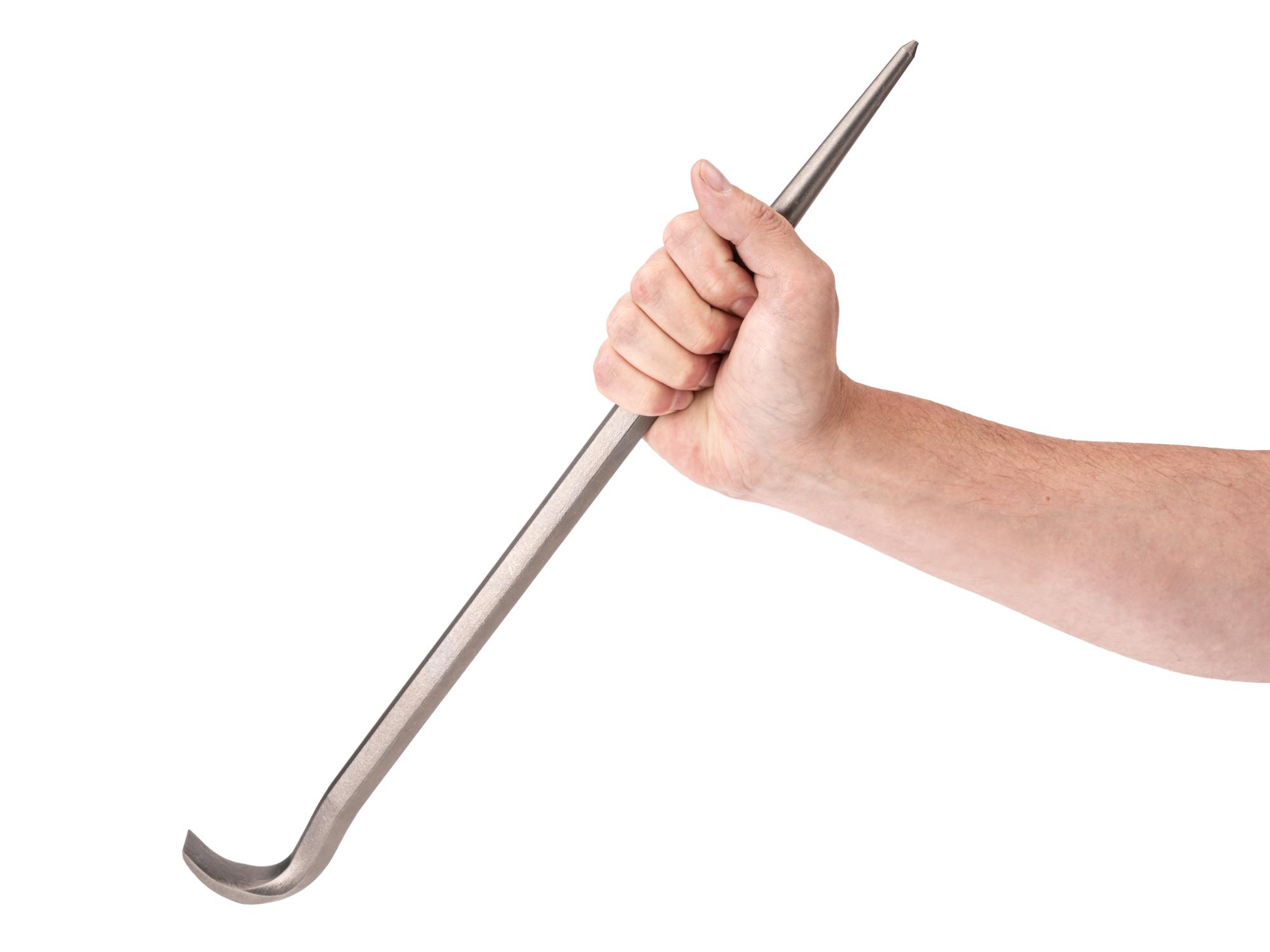 Person holding Tekton 18 inch full-size pry bar. Item #LHX38118
