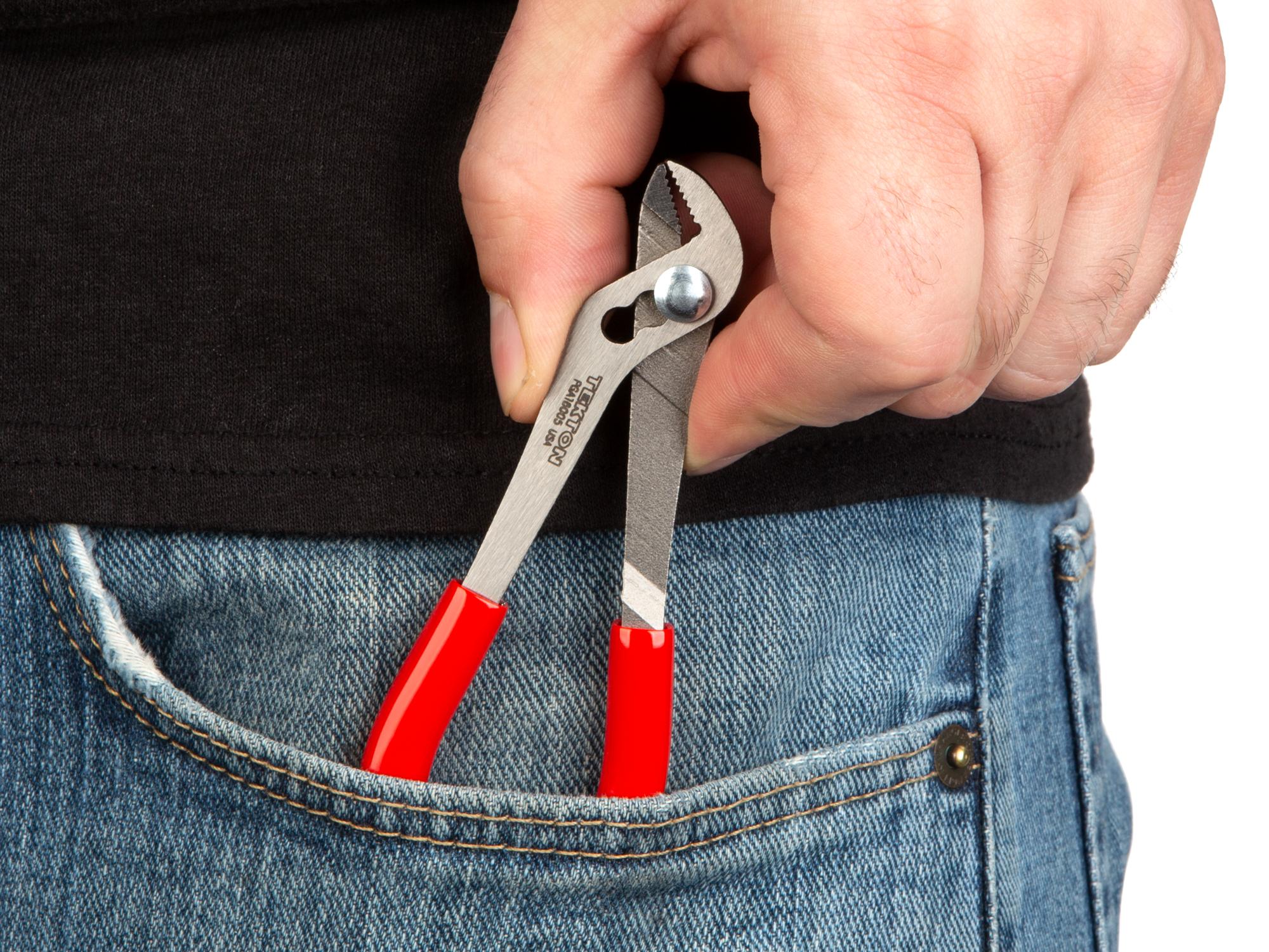Closeup view of Tekton 5 inch gripping pliers. Item #PGA16005
