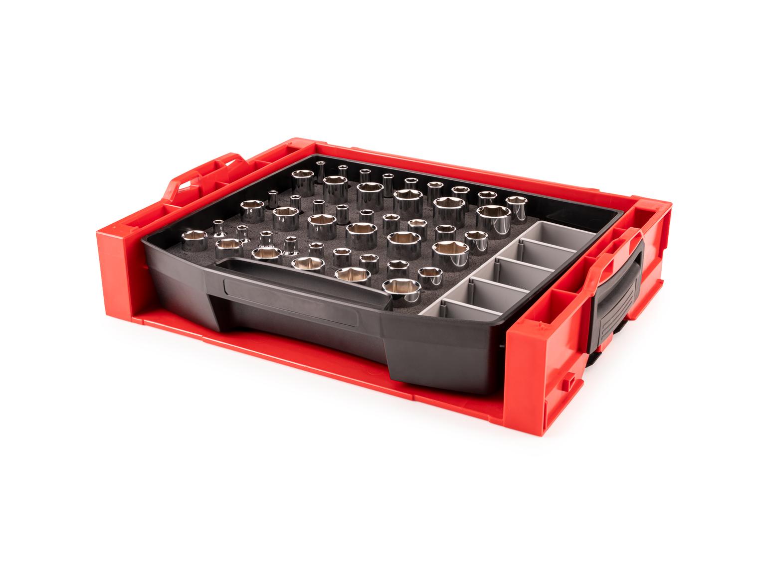 Front-right angle view of Tekton hand drive 6-point socket set. Item #SHD91701
