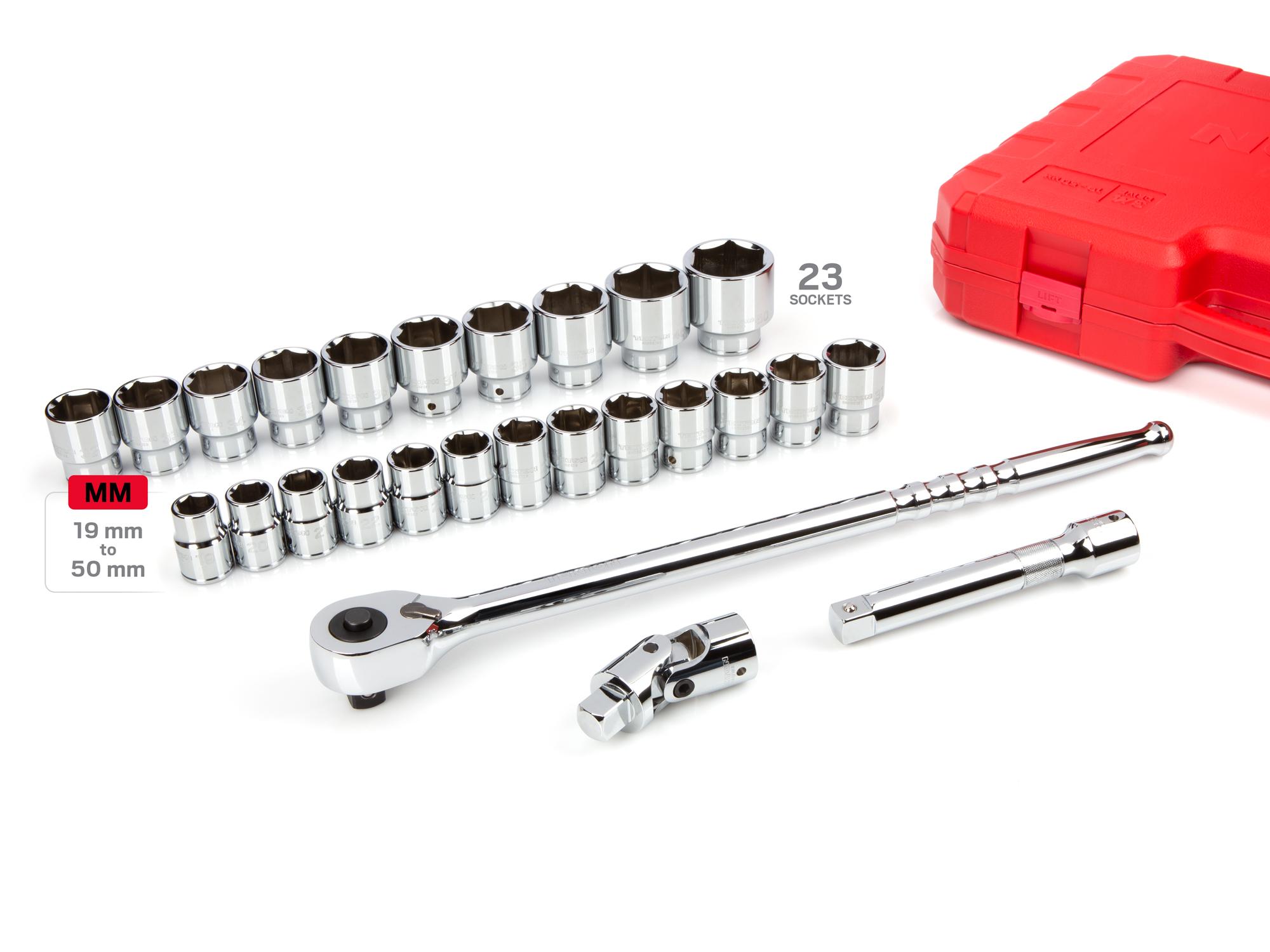 Laid out contents of Tekton case hand drive 6-point socket set. Item #SKT35204