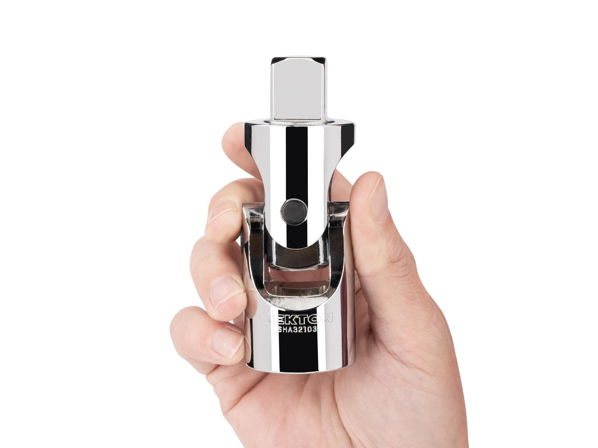 Person holding Tekton hand drive accessory. Item #SHA32103