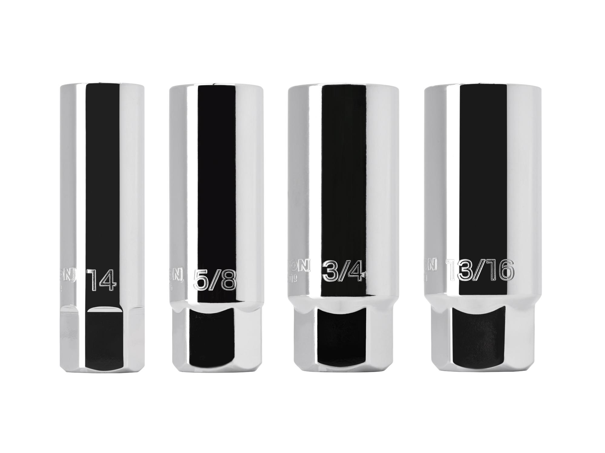 Front view of Tekton hand drive spark plug socket set. Item #SHD91004