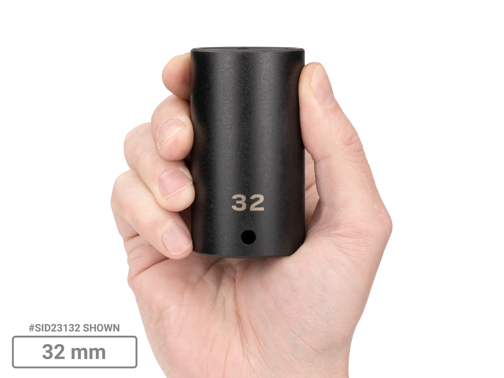 Size: 32 mm (Metric) 6-point deep individual impact socket. Has a high-visibility laser etched size marking and a permanent stamped size marking. SID23132.