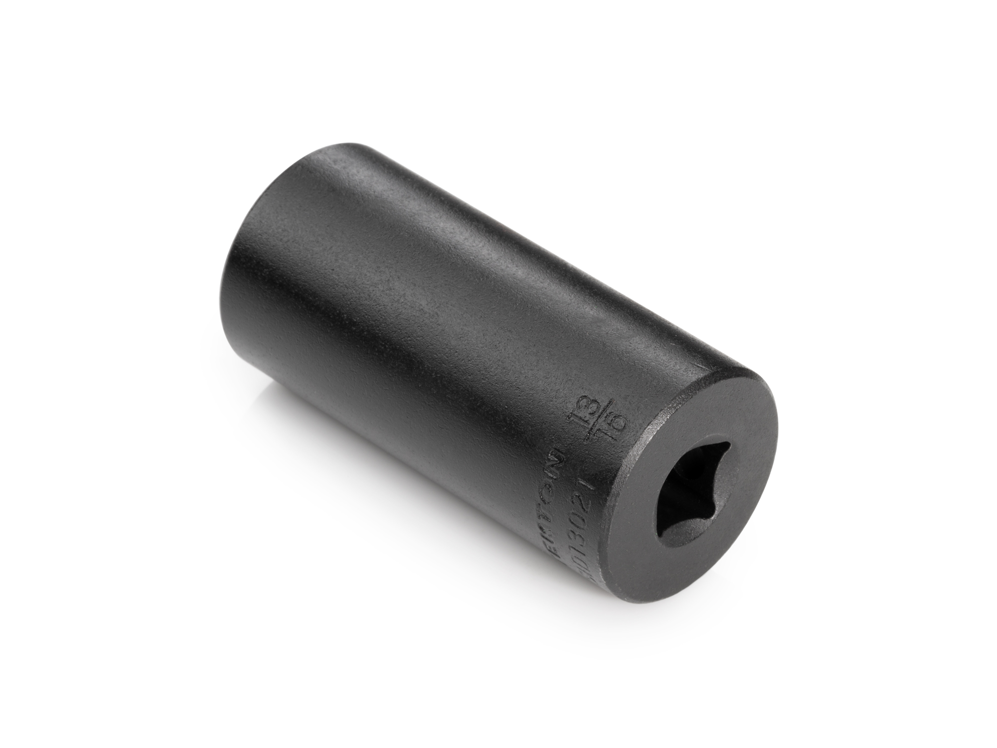 Size: 13/16 inch (SAE) 6-point deep impact socket. Has both a high-visibility laser etched size marking and a permanent stamped size marking. SID13021.