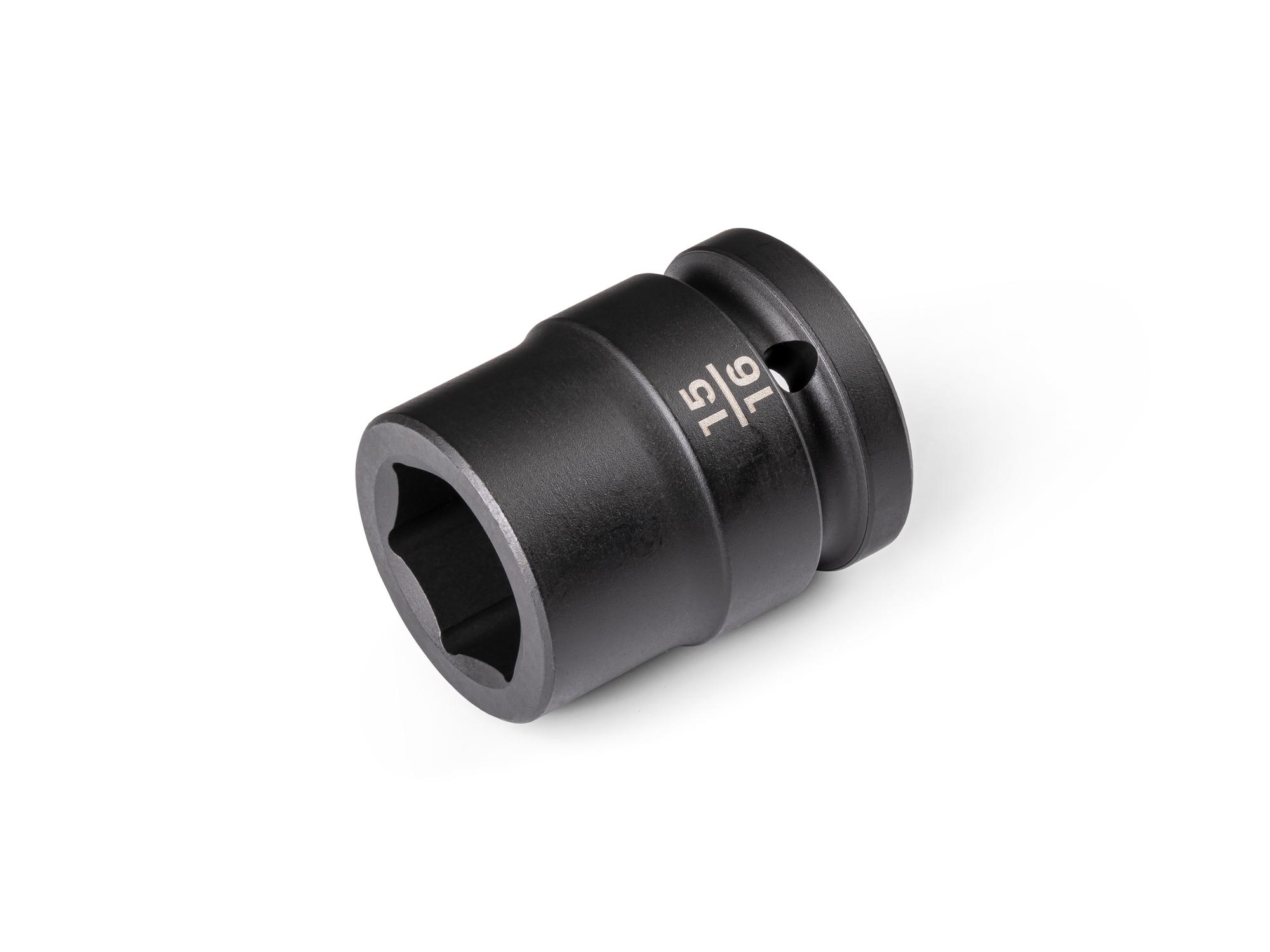Front-right angle view of Tekton impact drive 6-point socket. Item #SID32024