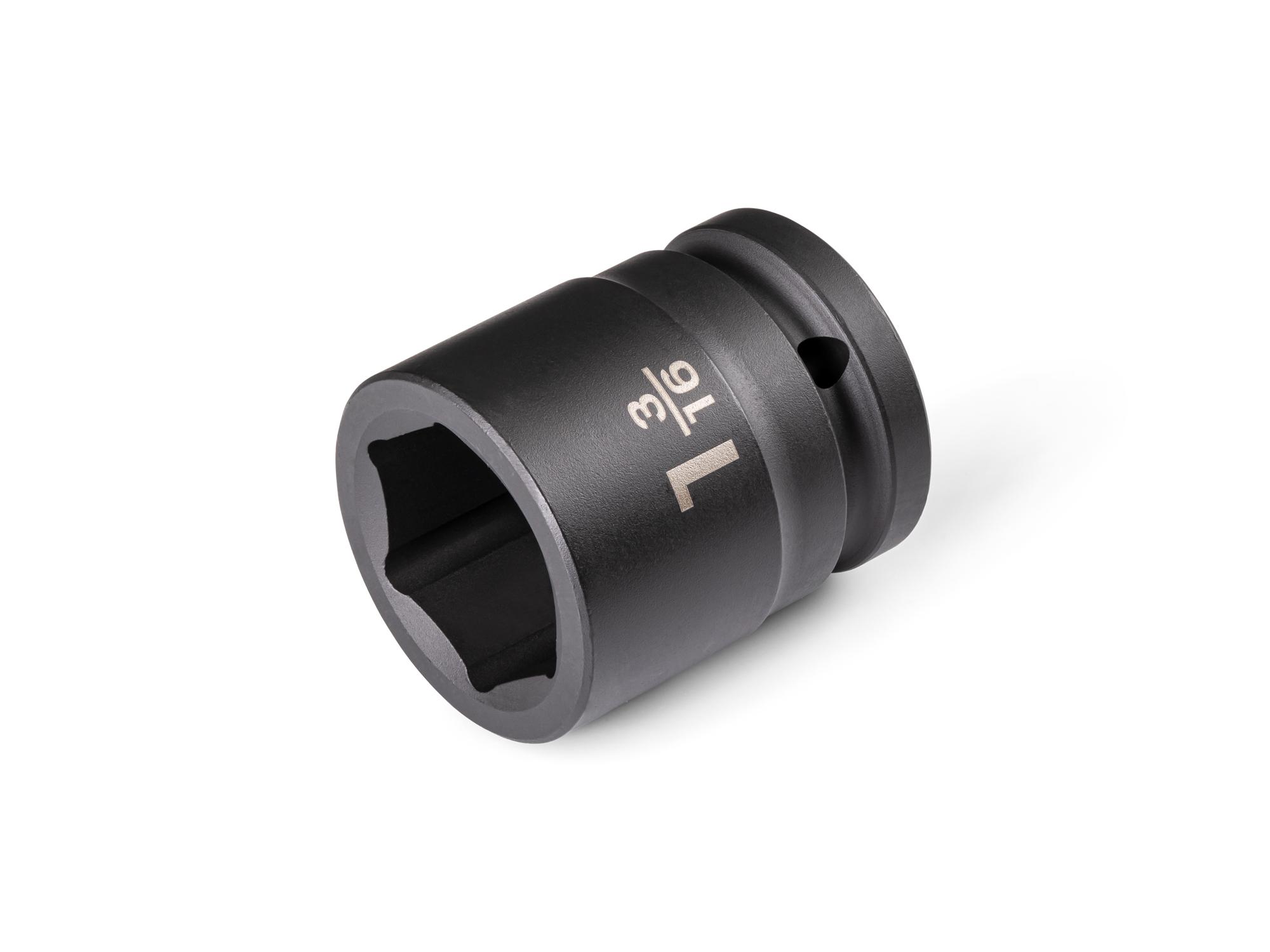 Front-right angle view of Tekton impact drive 6-point socket. Item #SID32030