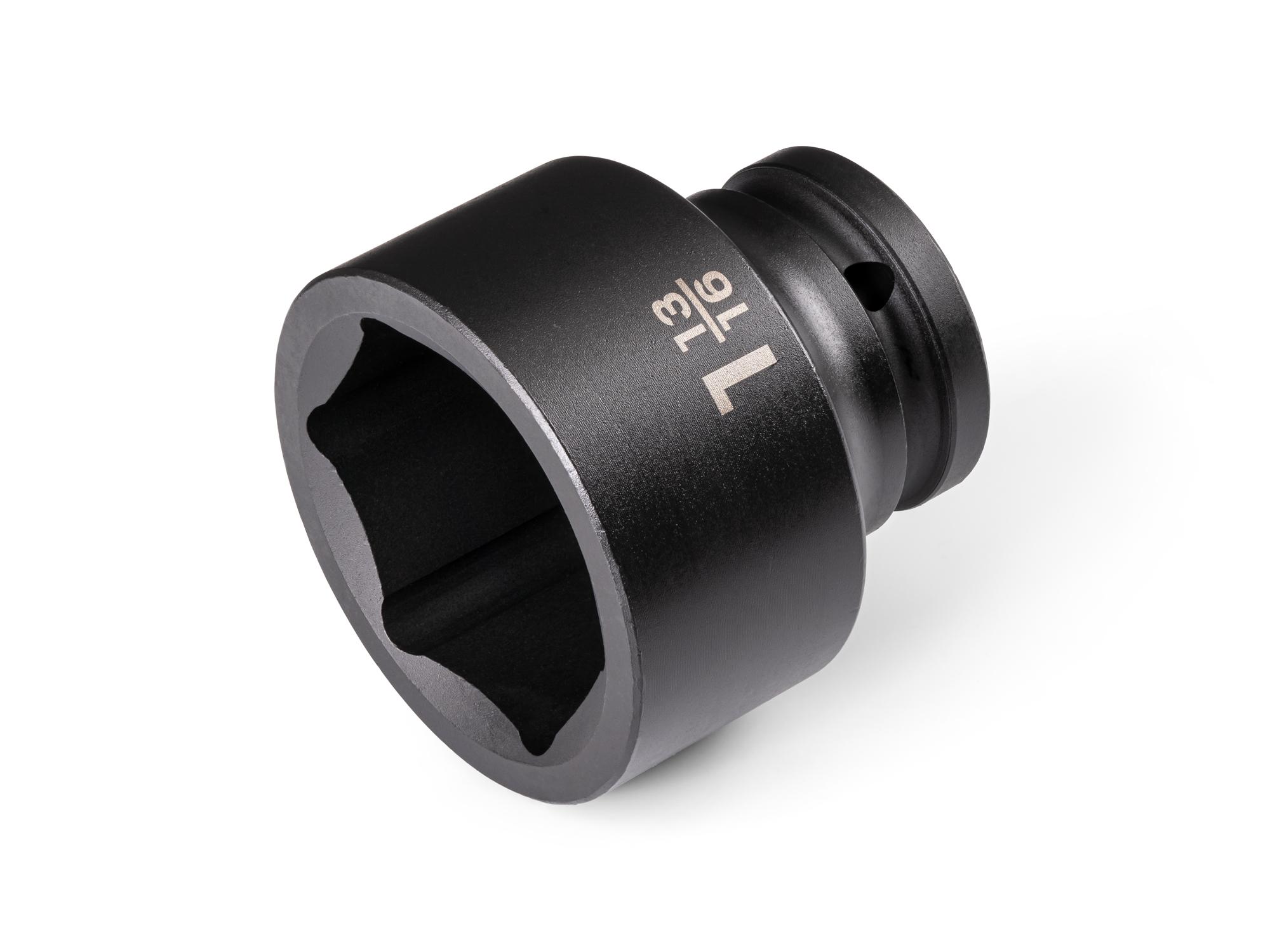 Front-right angle view of Tekton impact drive 6-point socket. Item #SID32046