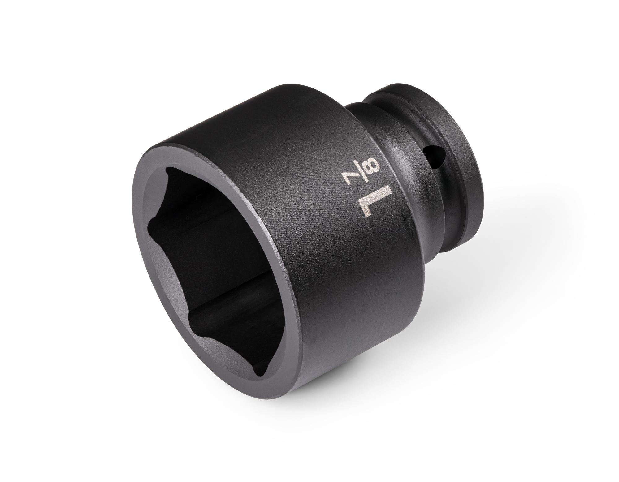 Front-right angle view of Tekton impact drive 6-point socket. Item #SID32048