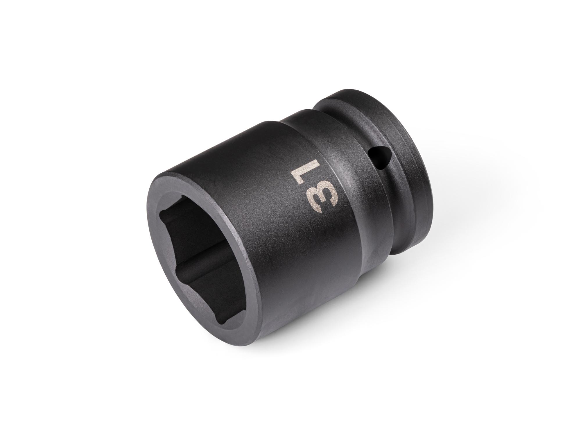 Front-right angle view of Tekton impact drive 6-point socket. Item #SID32131