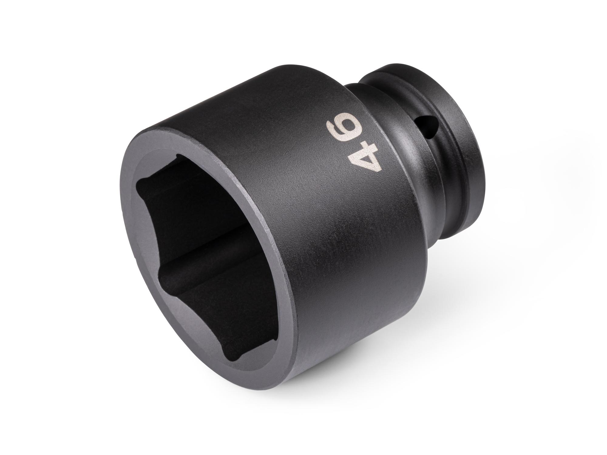 Front-right angle view of Tekton impact drive 6-point socket. Item #SID32146