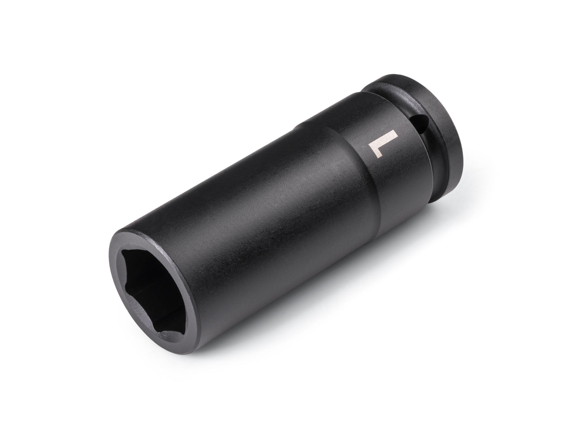 Front-right angle view of Tekton impact drive 6-point socket. Item #SID33025