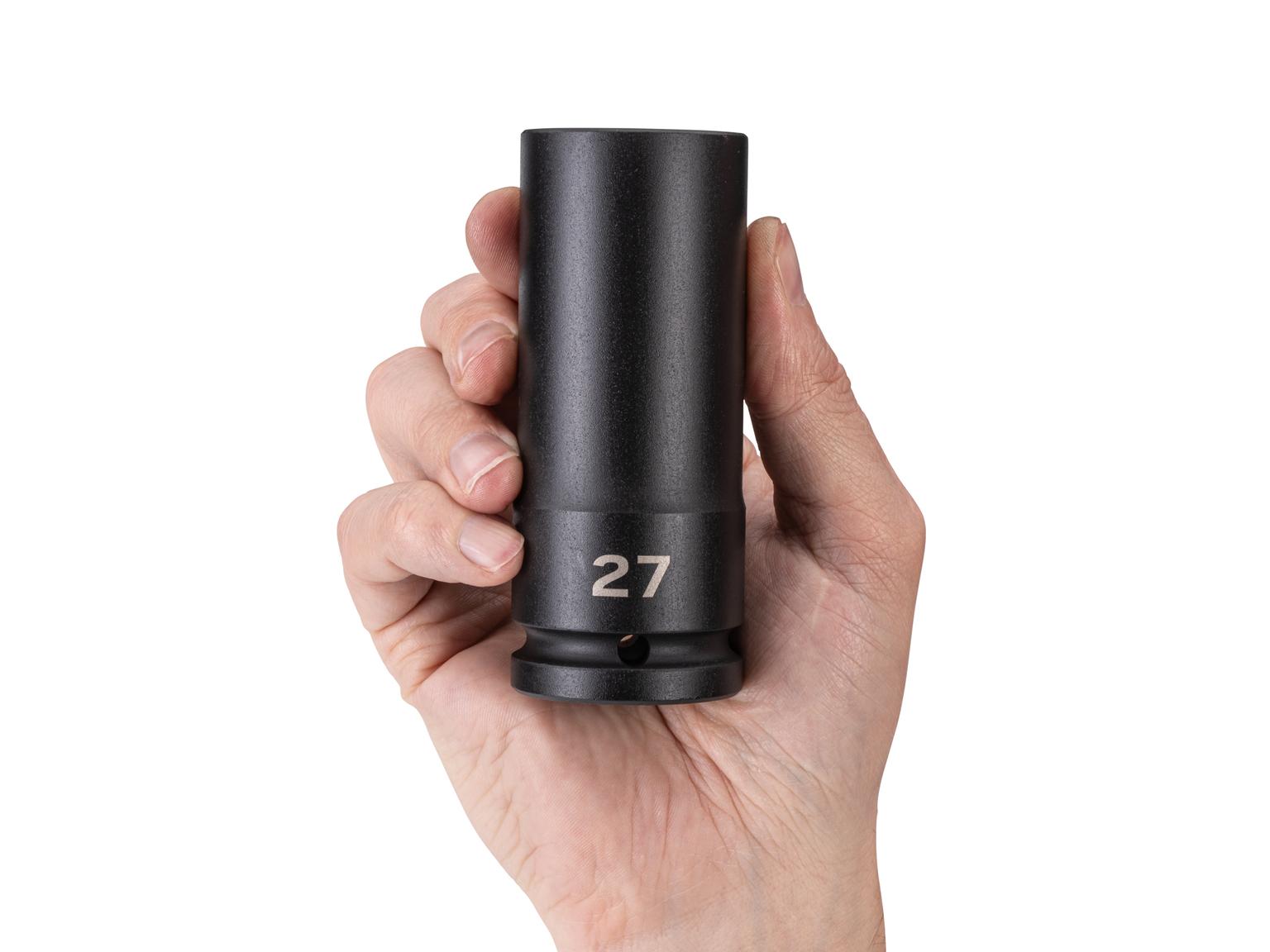 Person holding Tekton impact drive 6-point socket. Item #SID33127