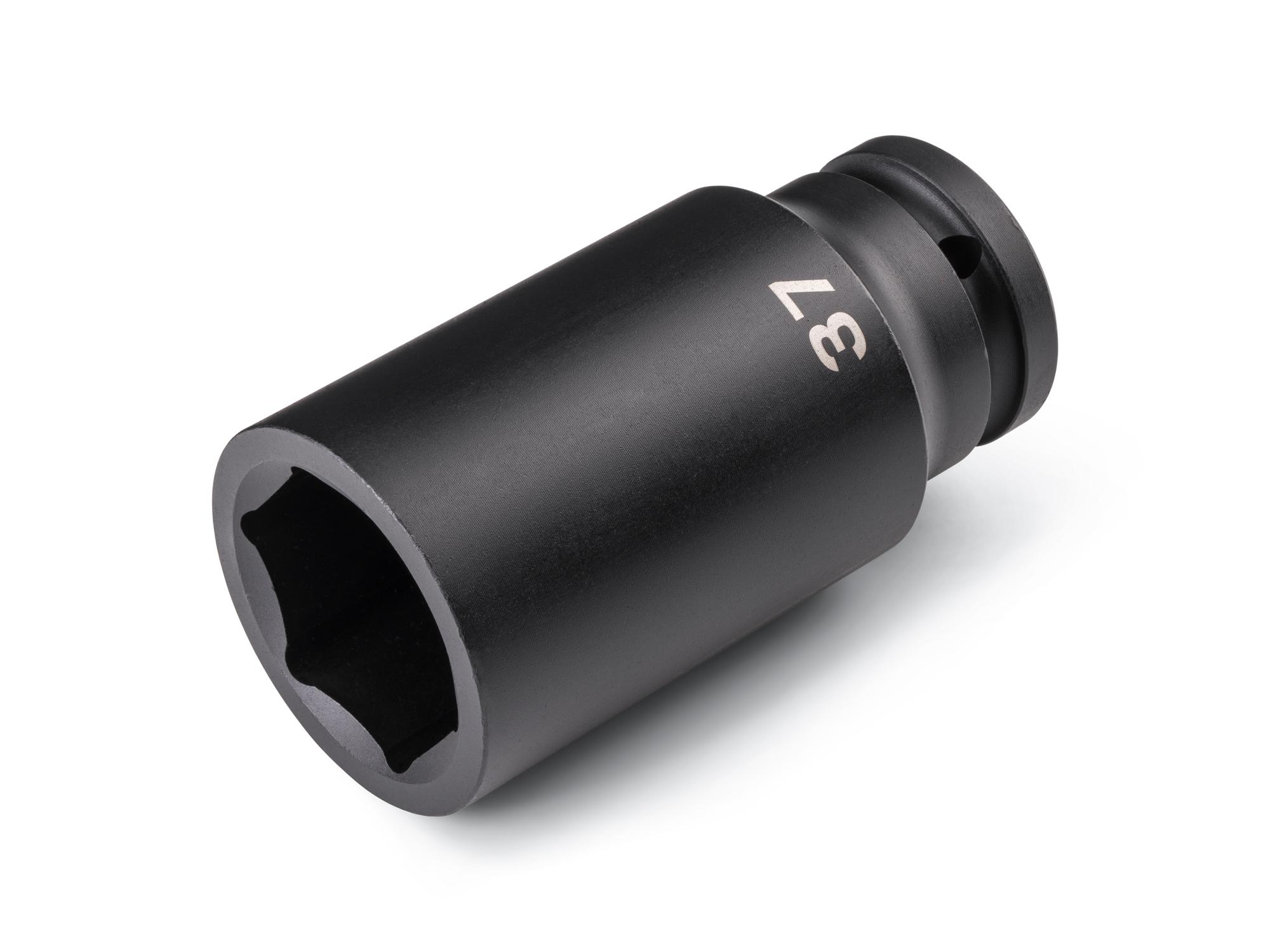Front-right angle view of Tekton impact drive 6-point socket. Item #SID33137