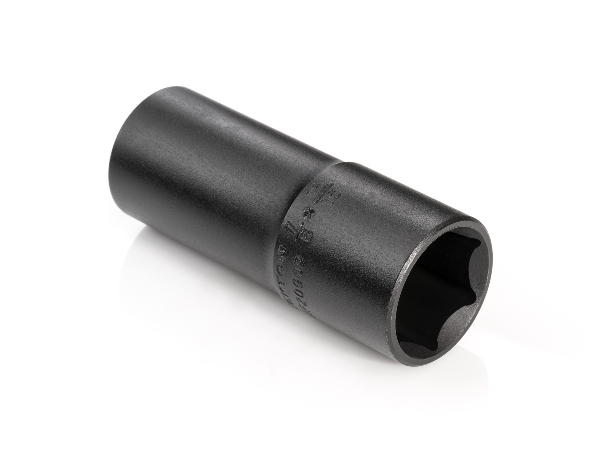 1/2 inch drive 7/8 x 15/16 Inch thin wall impact flip socket. Ideal for lug nuts. Socket has a high-visibility laser marking and a permanent stamped marking.