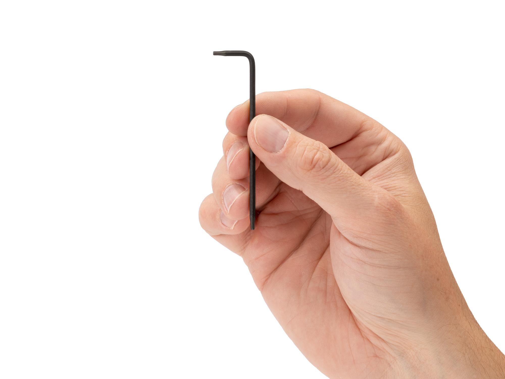 Person holding Tekton l-key. Item #KLT22070