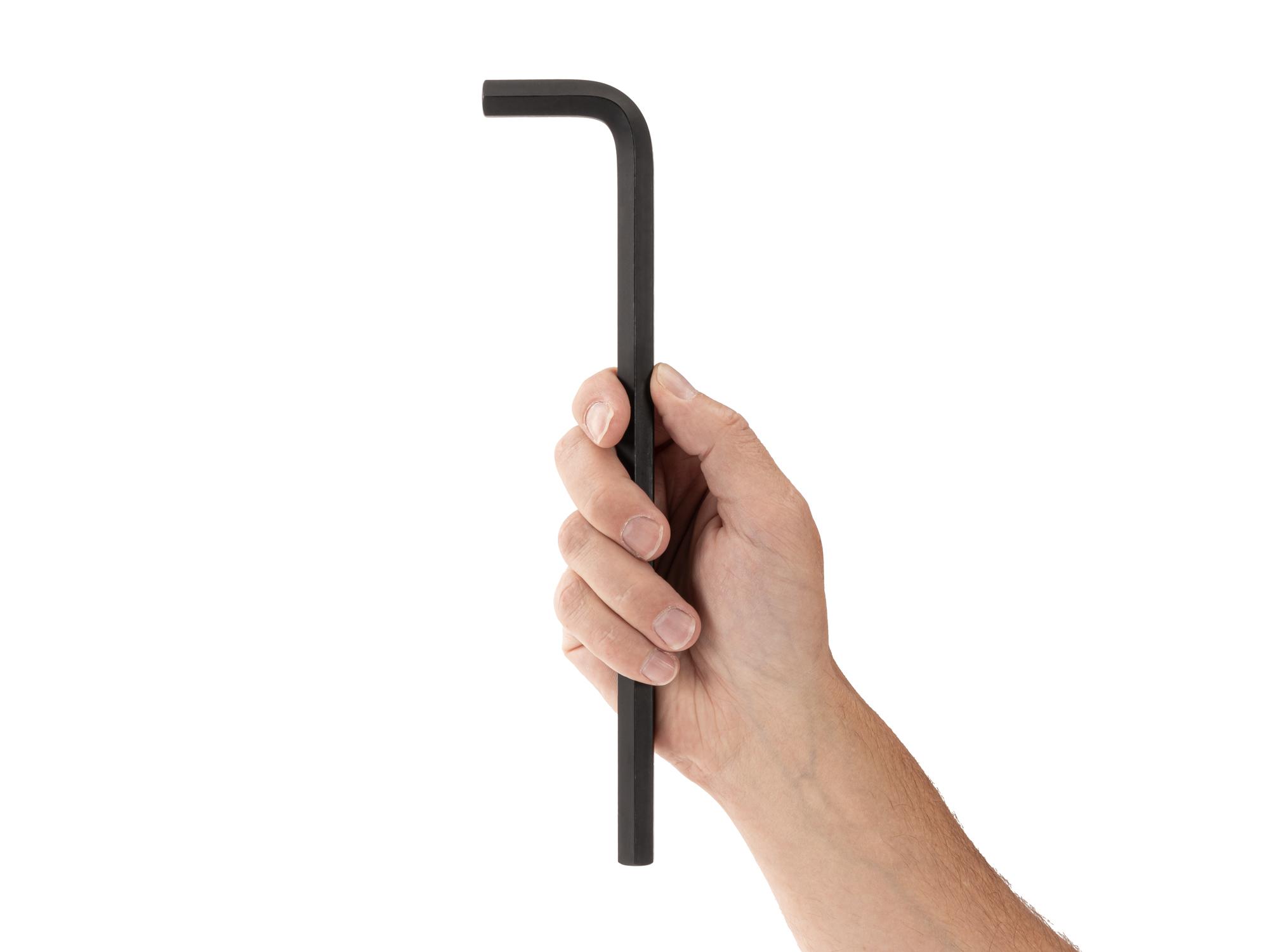 Person holding Tekton l-key. Item #KLX22120