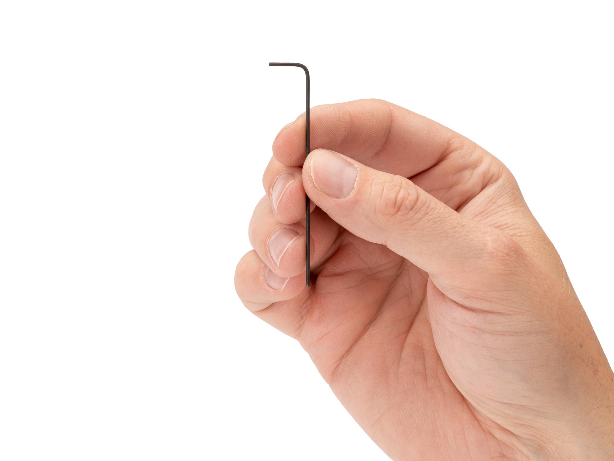 Person holding Tekton l-key. Item #KLX82013