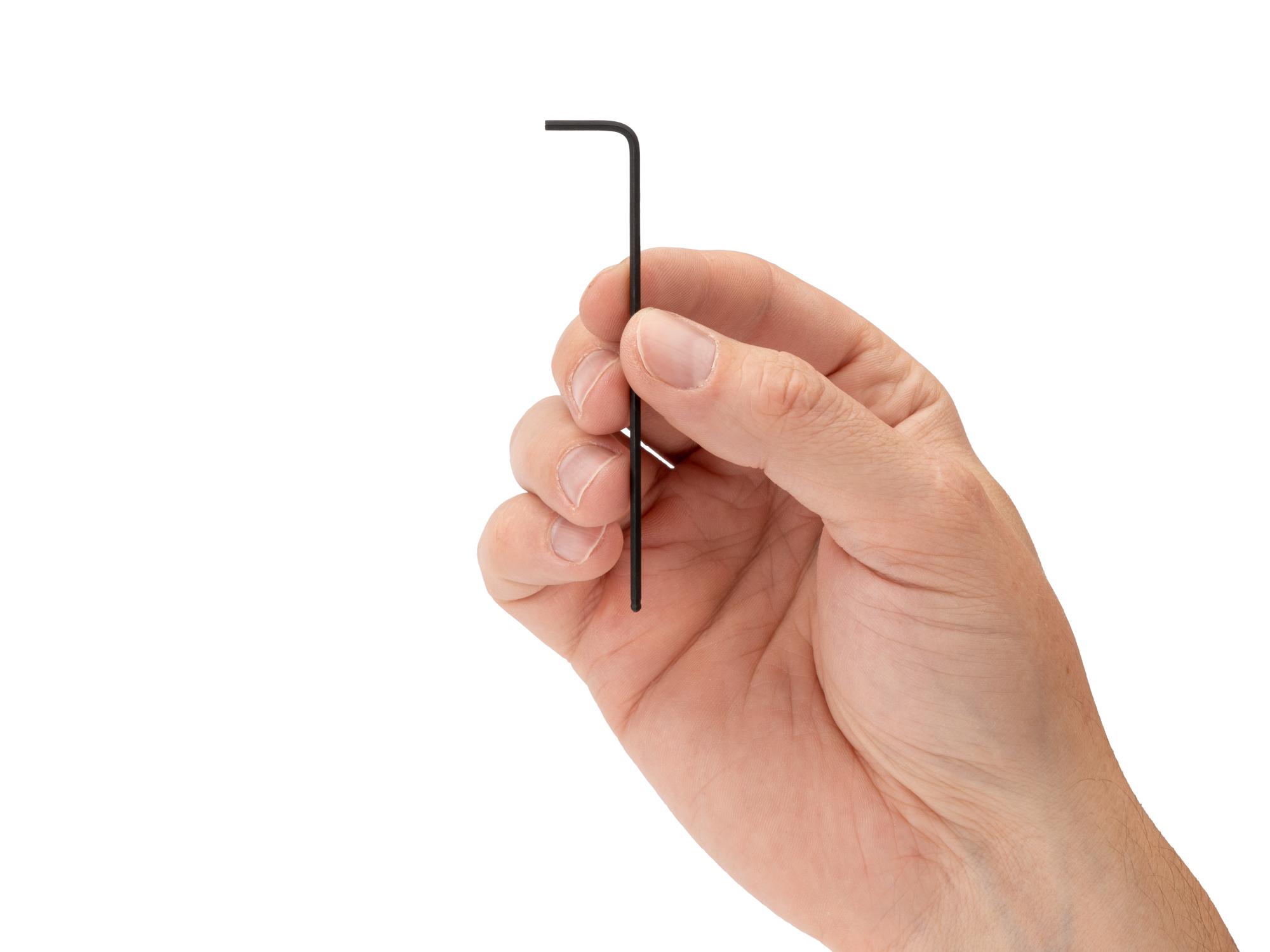 Person holding Tekton l-key. Item #KLX82020