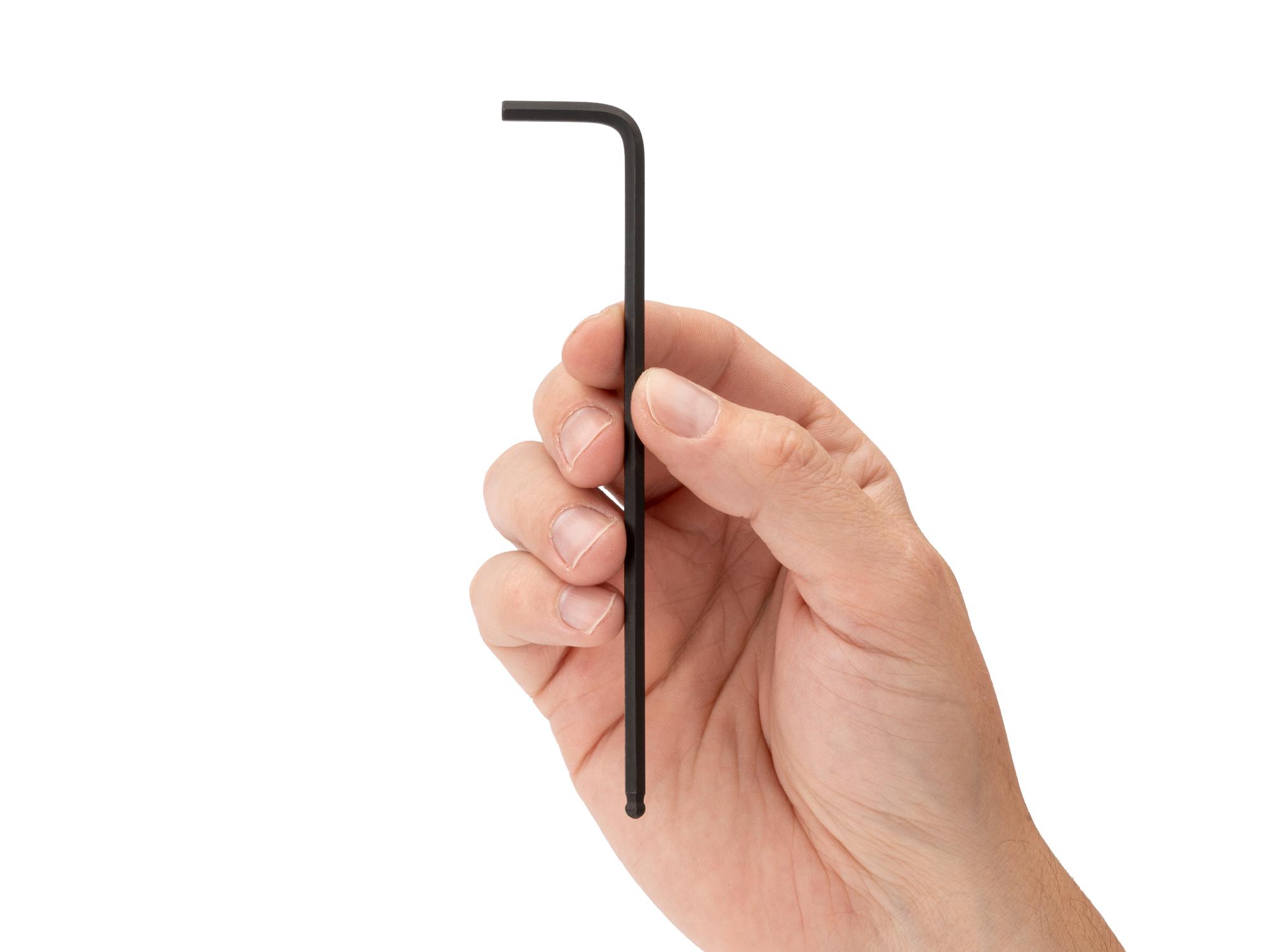 Person holding Tekton l-key. Item #KLX82040