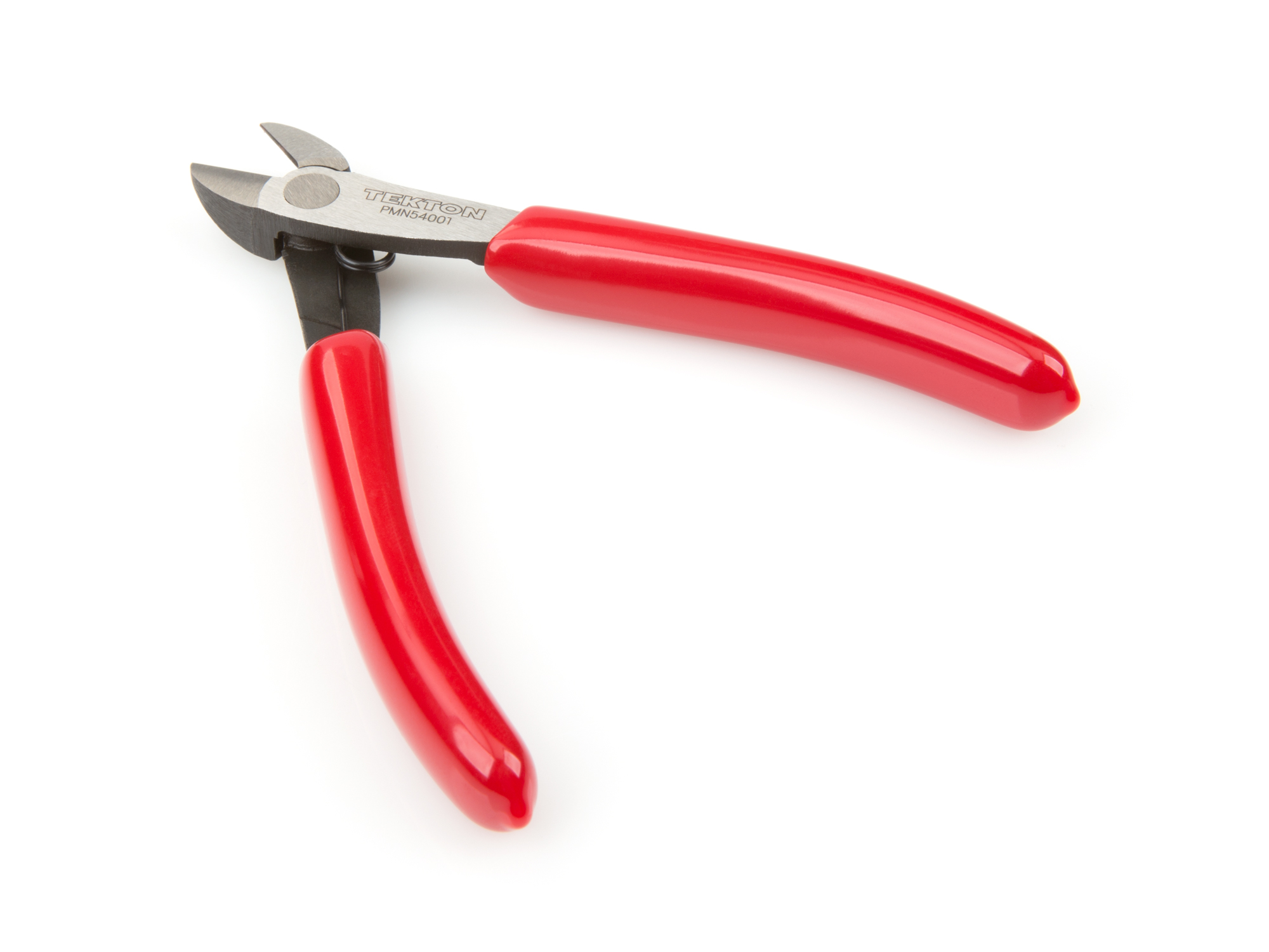 With a fine, shallow bevel at the face, the blades on this 15-degree offset cutting pliers produce a semi-flush cut that's suited to precision work. PMN54001.