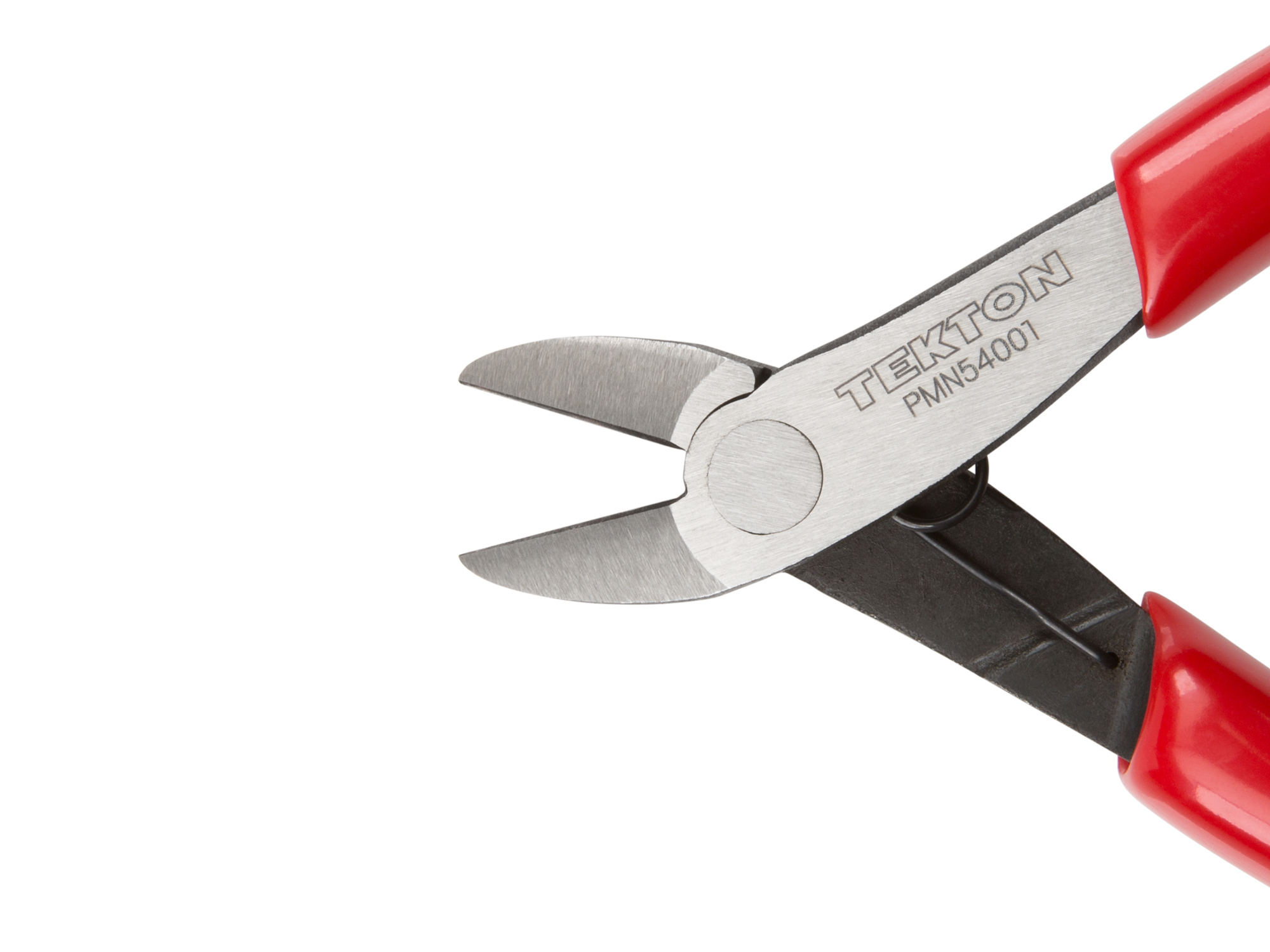 With a fine, shallow bevel at the face, the blades on this 15-degree offset cutting pliers produce a semi-flush cut that's suited to precision work. PMN54001.