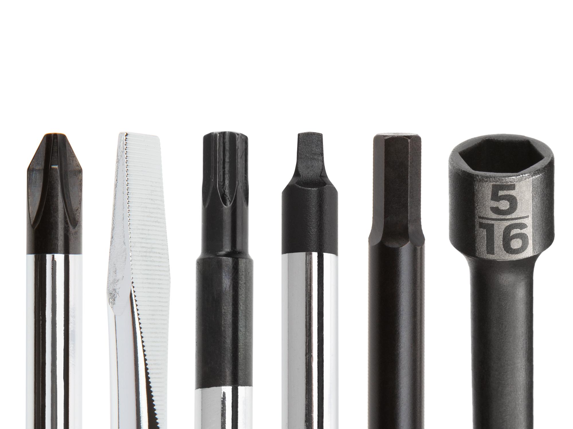 Front-right angle view of Tekton  set. Item #DRV49004