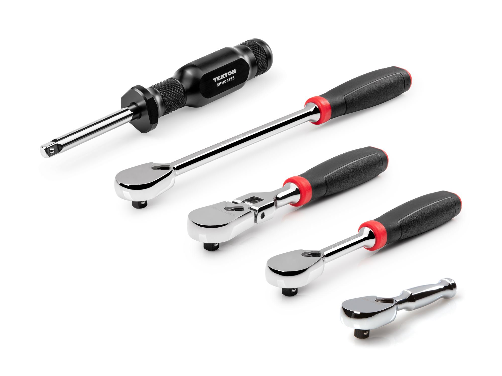 Front-right angle view of Tekton ratchet set. Item #SDR99010