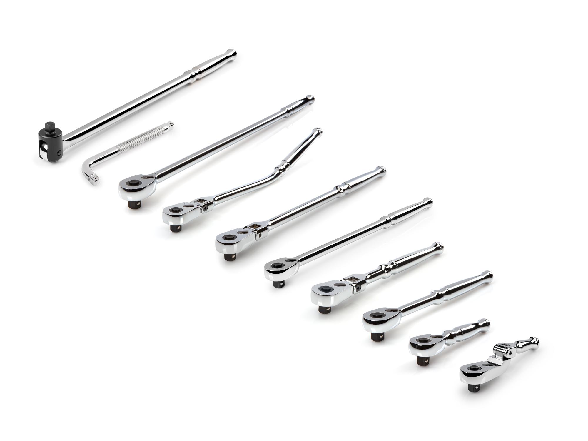 Front-right angle view of Tekton ratchet set. Item #SDR99101