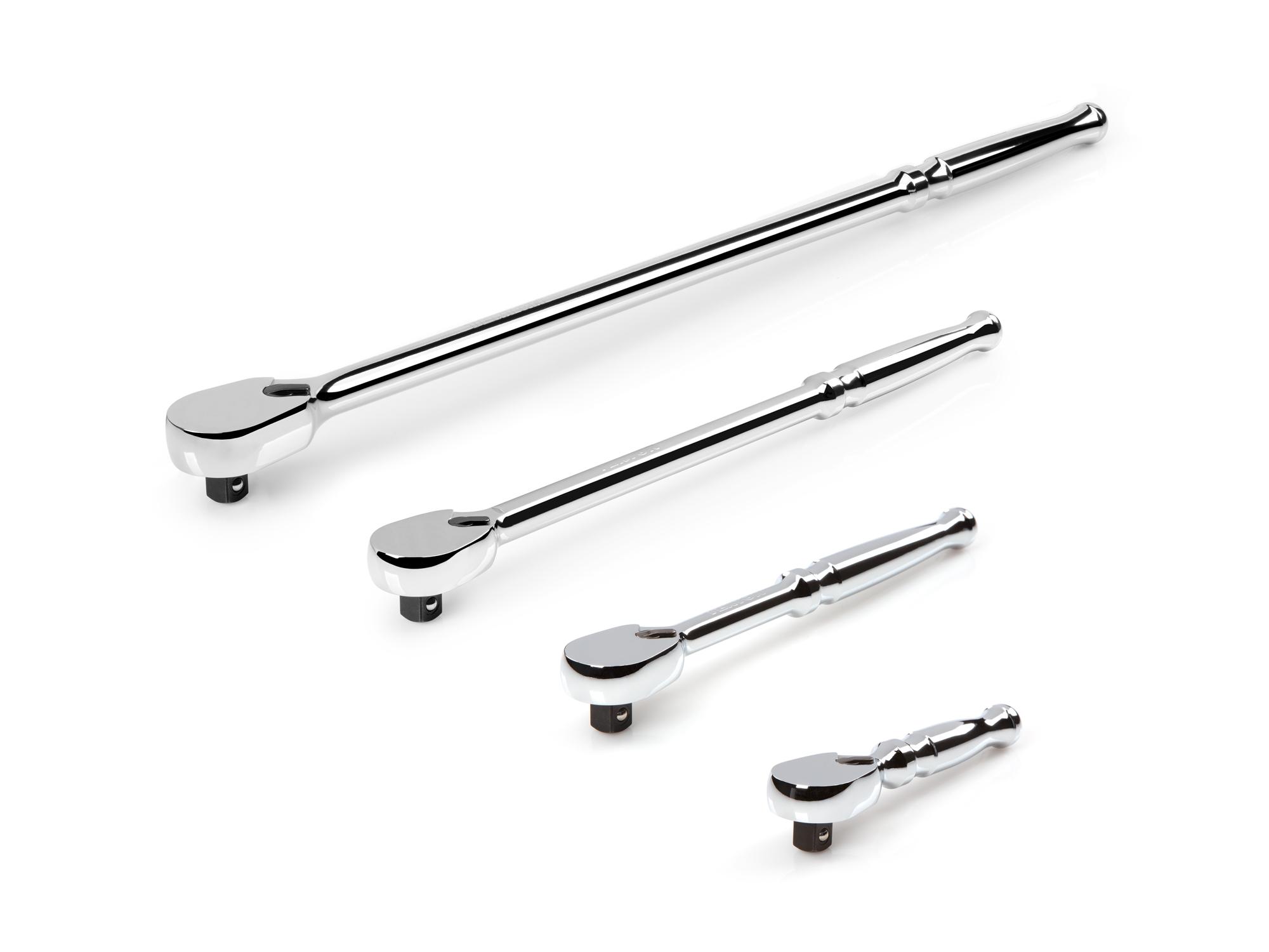Front-right angle view of Tekton ratchet set. Item #SRH91007