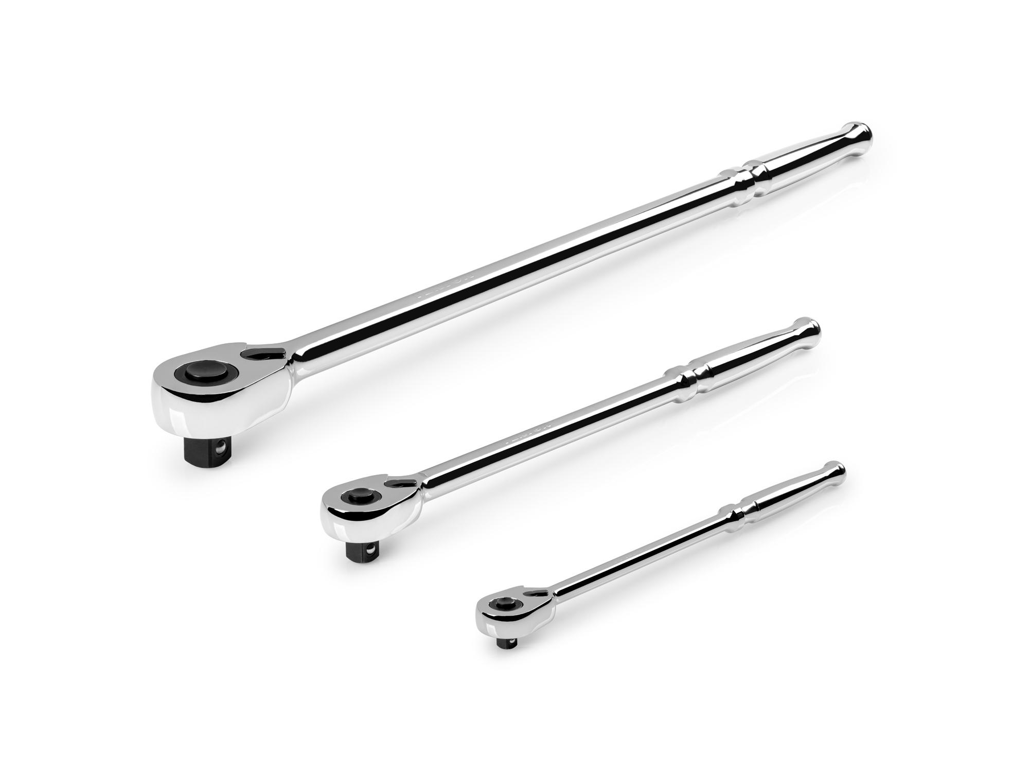 Front-right angle view of Tekton ratchet set. Item #SRH99123