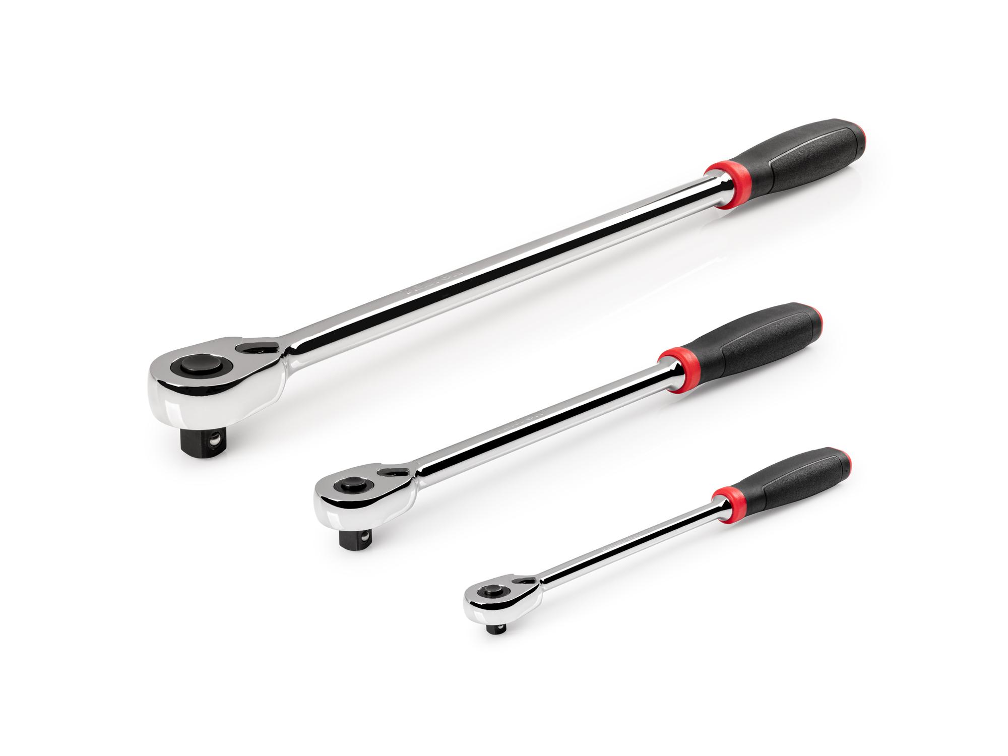 Front-right angle view of Tekton ratchet set. Item #SRH99124